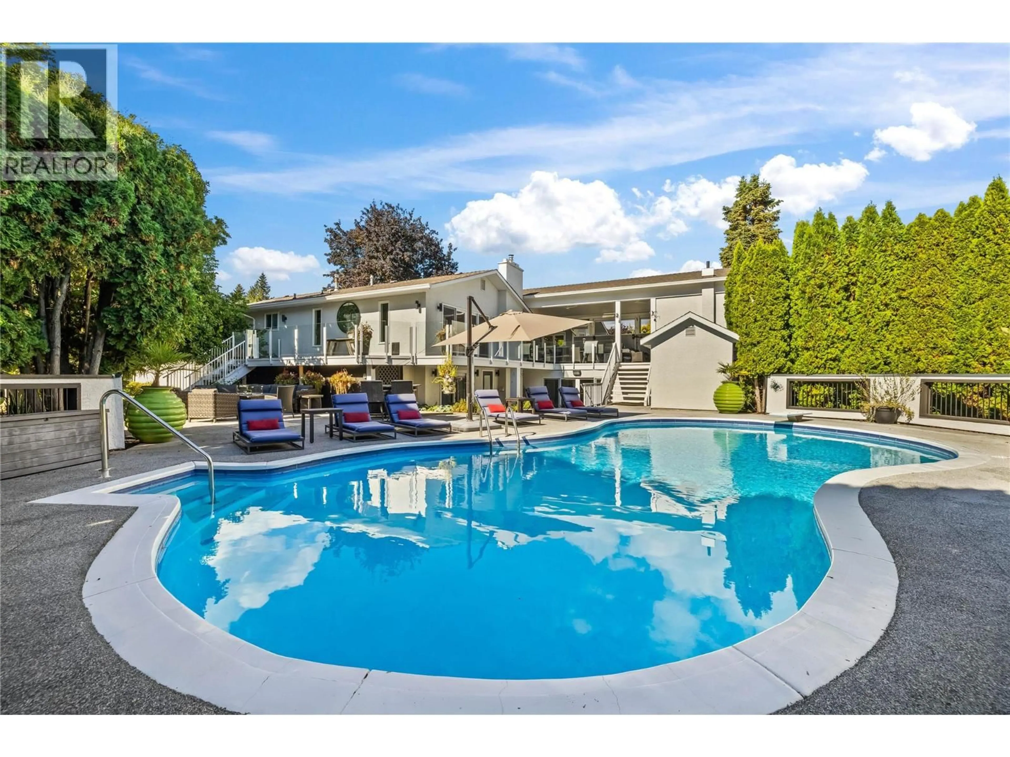 Pool for 771 TORRS ROAD, Kelowna British Columbia V1W1B4
