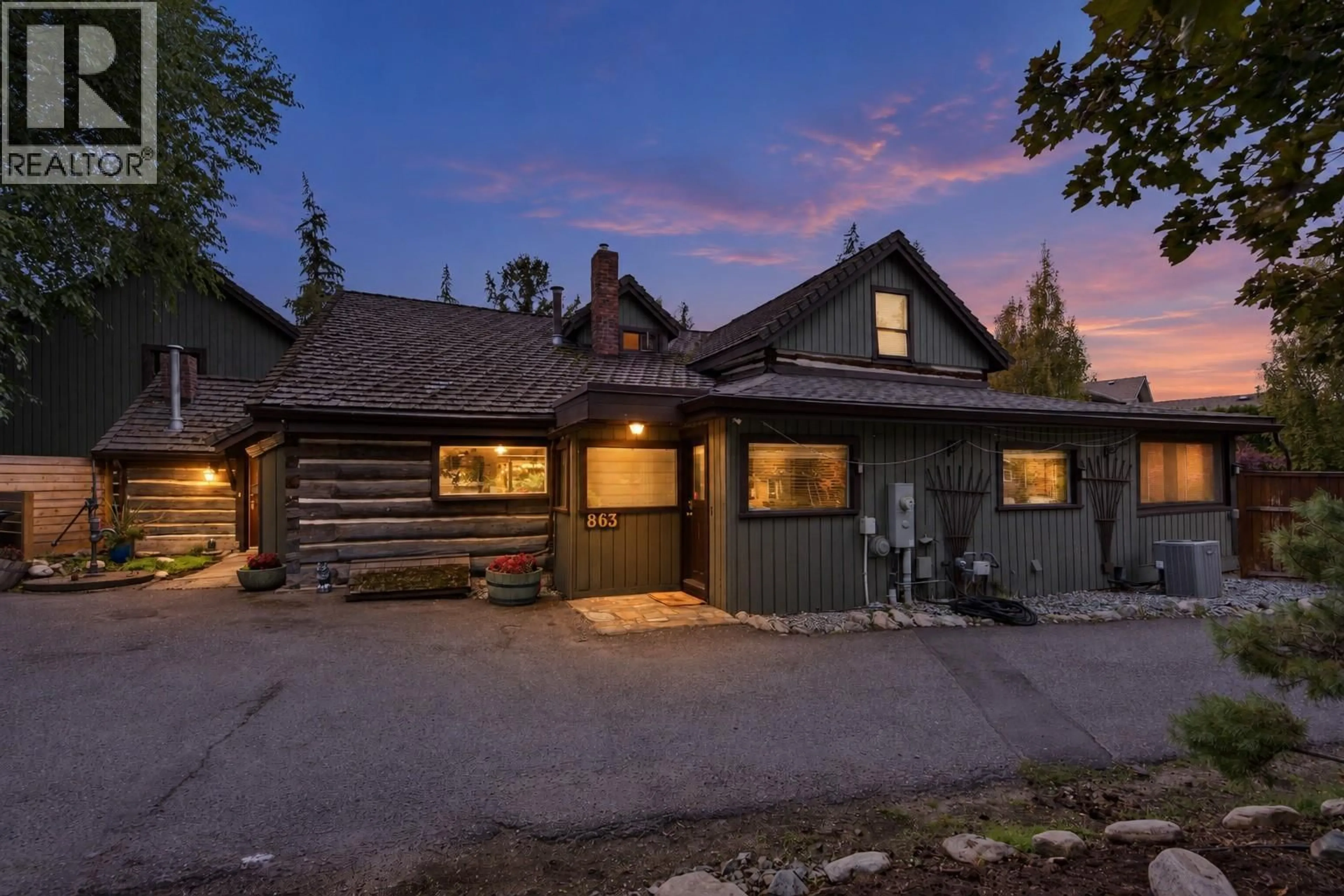 Unknown for 863 CORONADO CRESCENT, Kelowna British Columbia V1W2K3