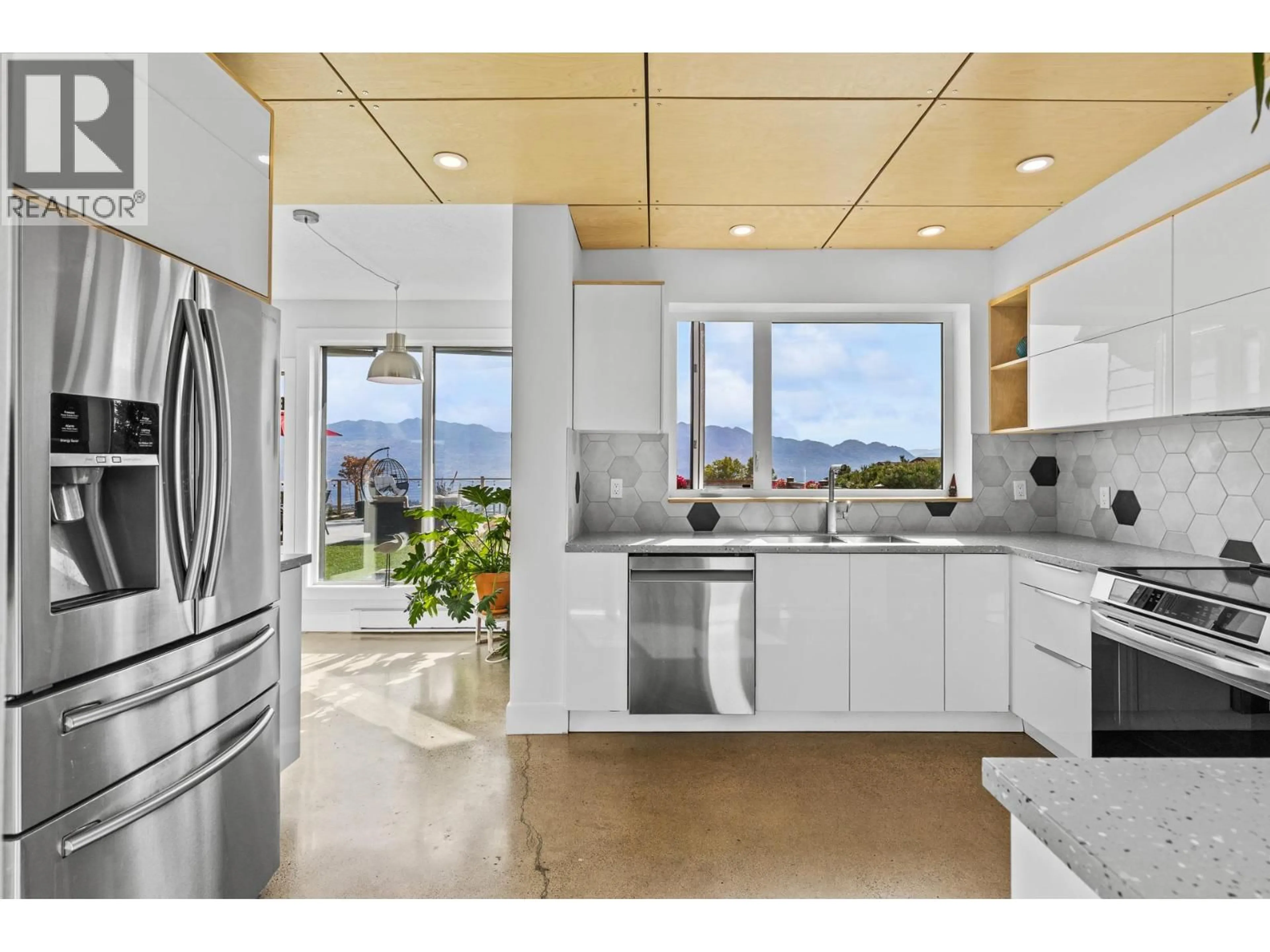 Contemporary kitchen, ceramic/tile floor for 3226 SUNSET PLACE, West Kelowna British Columbia V4T1S3
