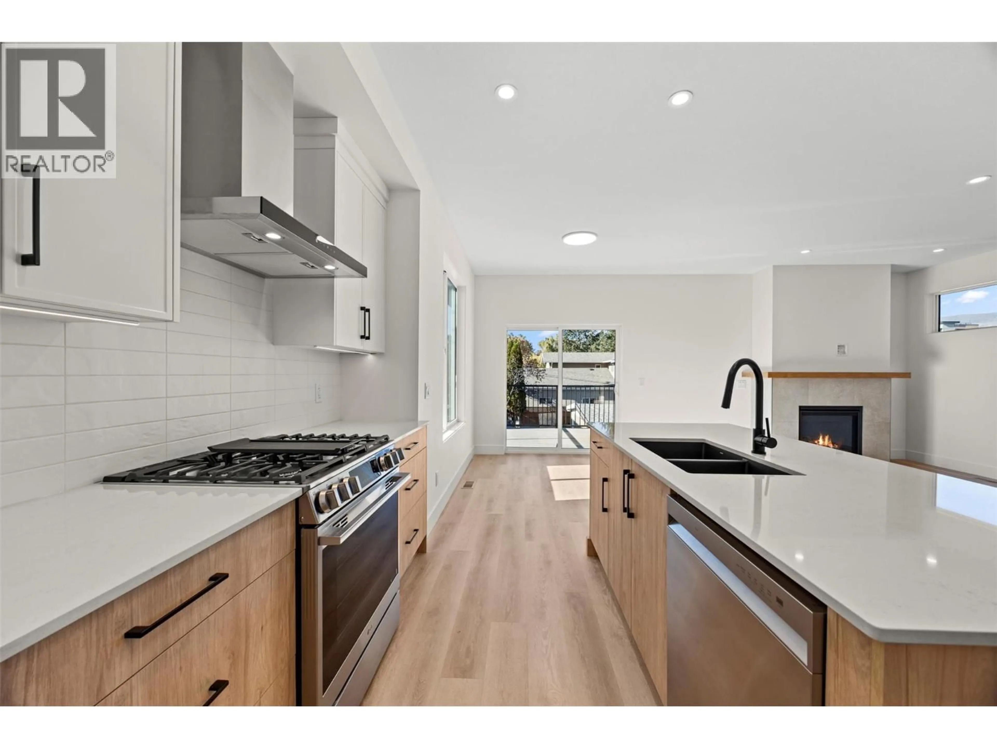 Open concept kitchen, unknown for 5 - 773 KINNEAR AVENUE, Kelowna British Columbia V1Y5B2
