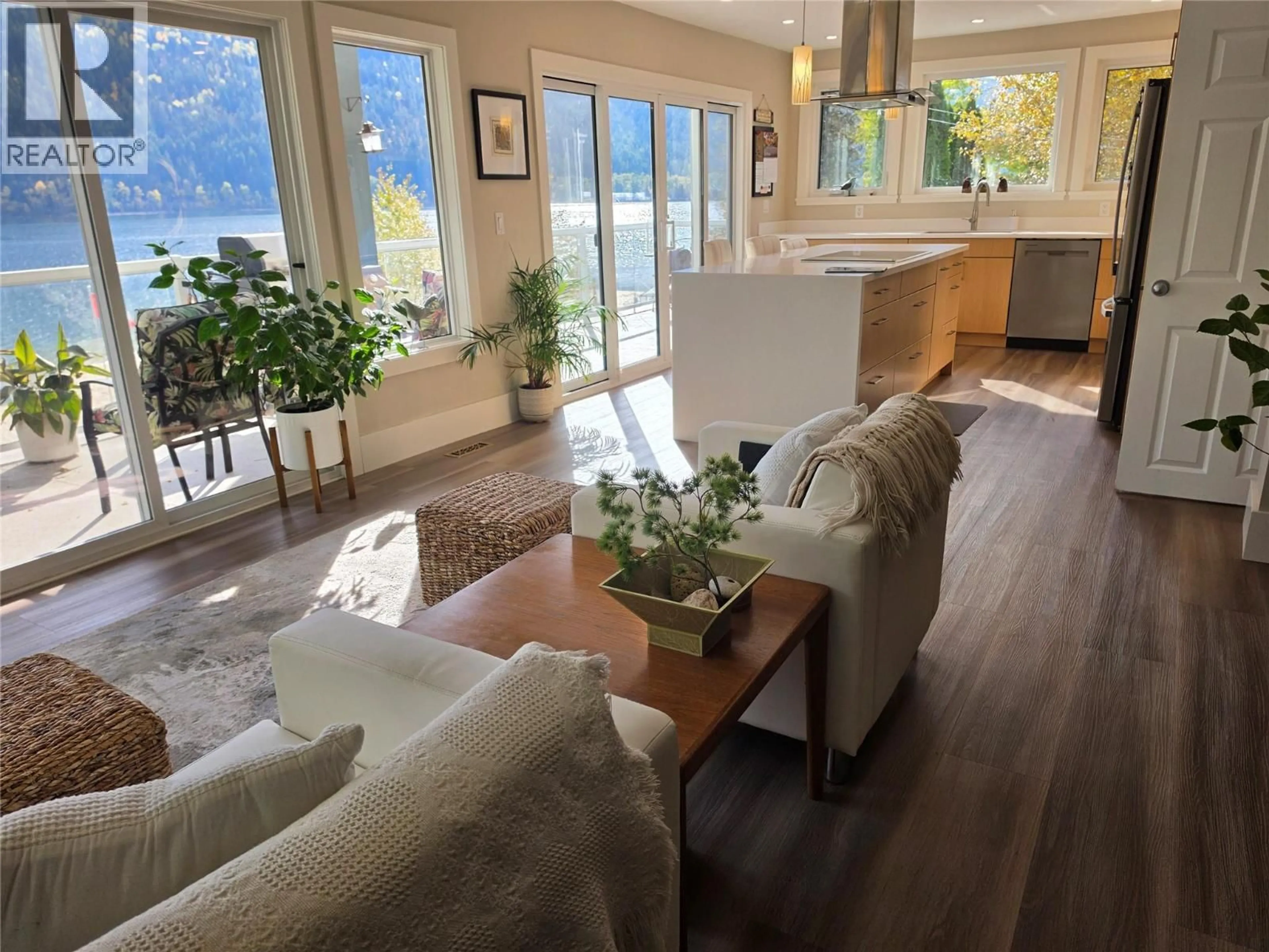 Living room with furniture, wood/laminate floor for 2340 3A HIGHWAY, Nelson British Columbia V1L6K7