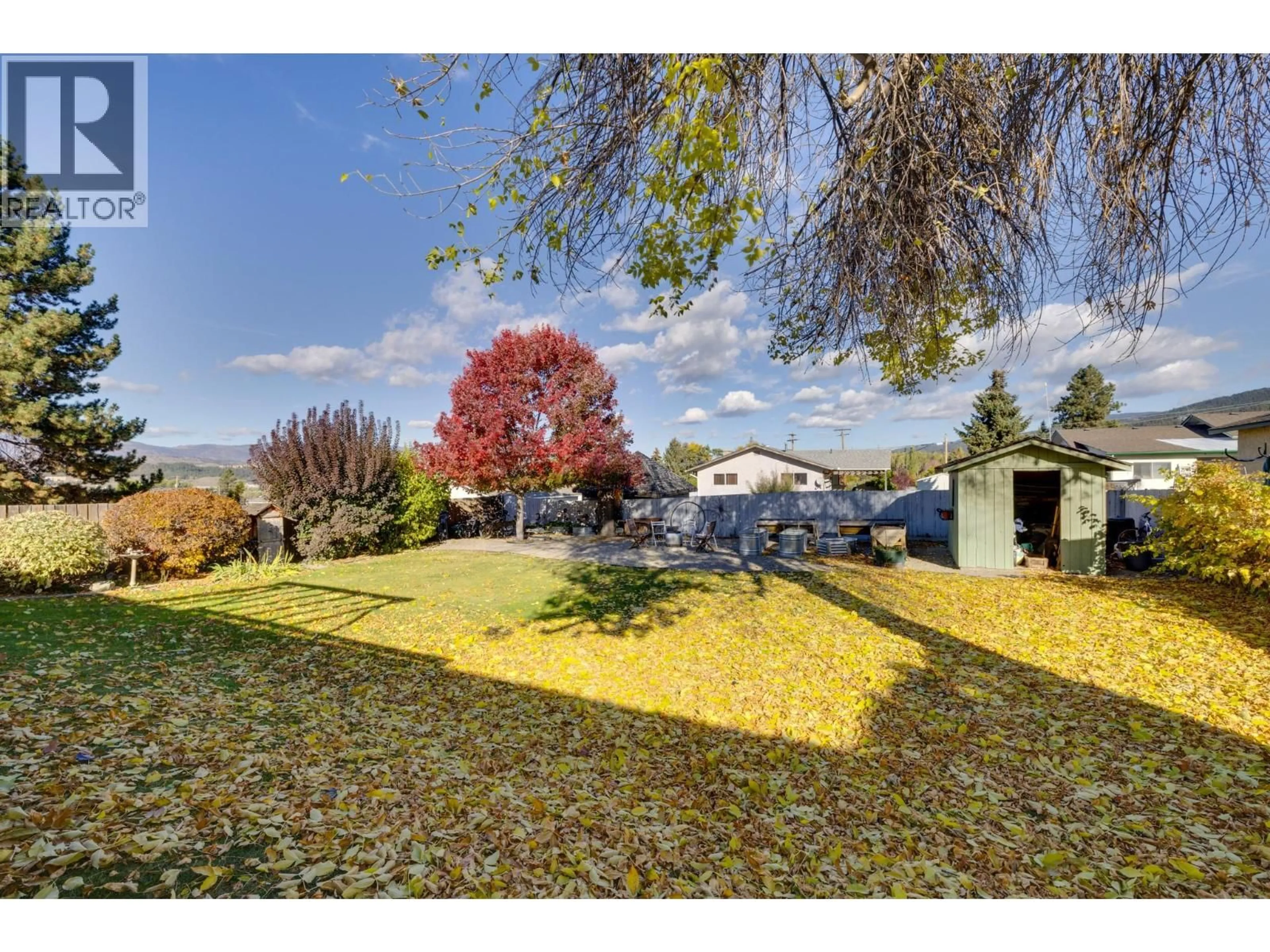A pic from outside/outdoor area/front of a property/back of a property/a pic from drone, water/lake/river/ocean view for 4850 CHATHAM ROAD, Kelowna British Columbia V1X6M2