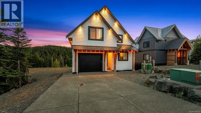 455 ARROWSMITH RIDGE, Courtenay 4