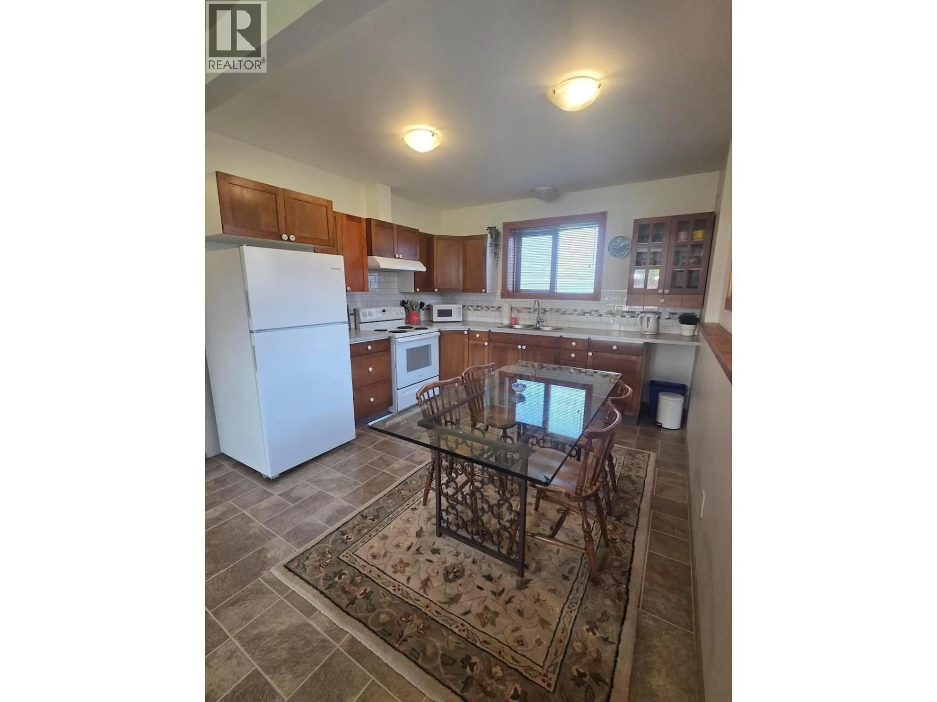 Standard kitchen, unknown for 3486 DAVY ROAD, Grand Forks British Columbia V0H1H2