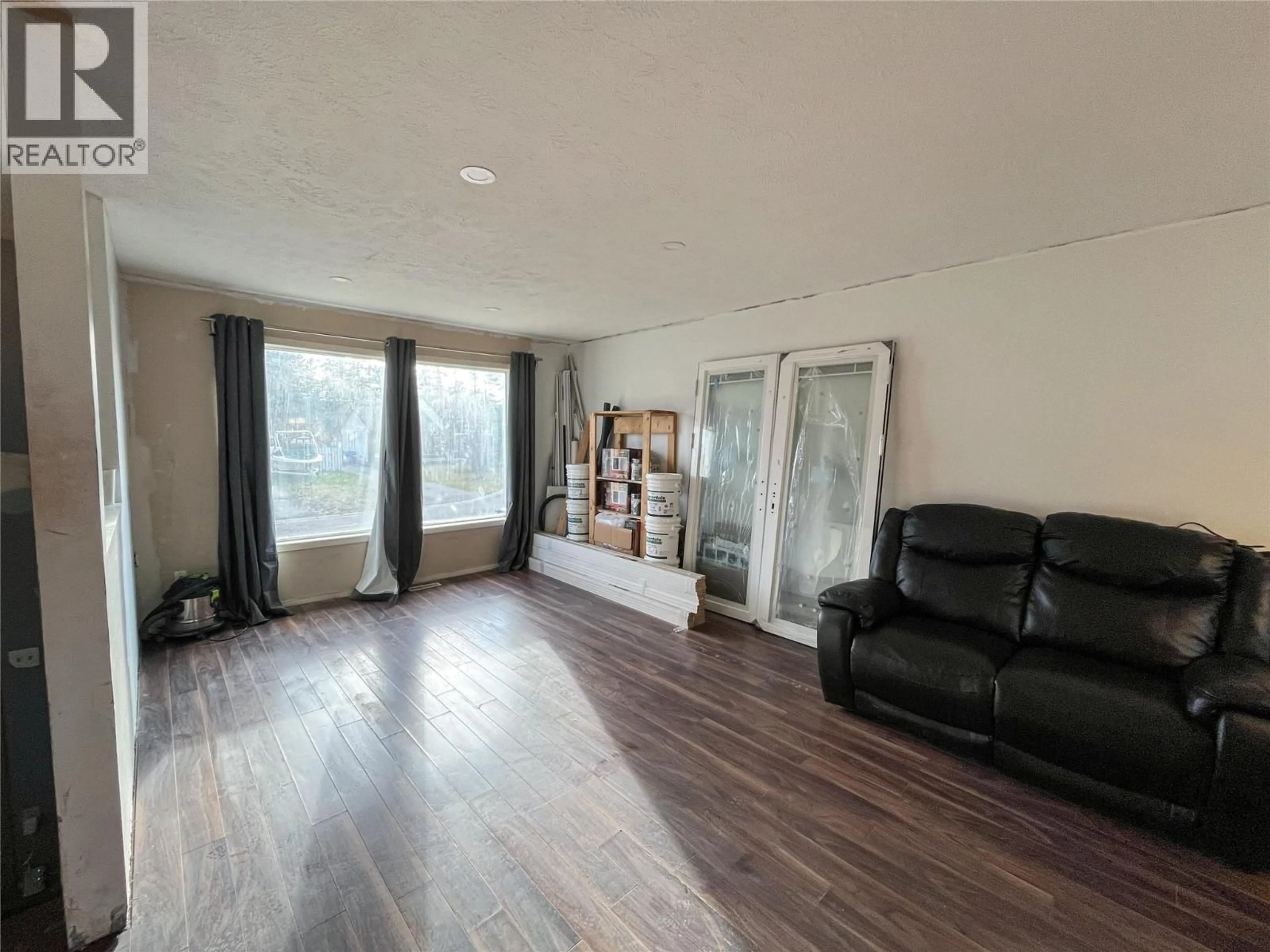 A pic of a room for 36 KISKATINAW PLACE, Tumbler Ridge British Columbia V0C2W0