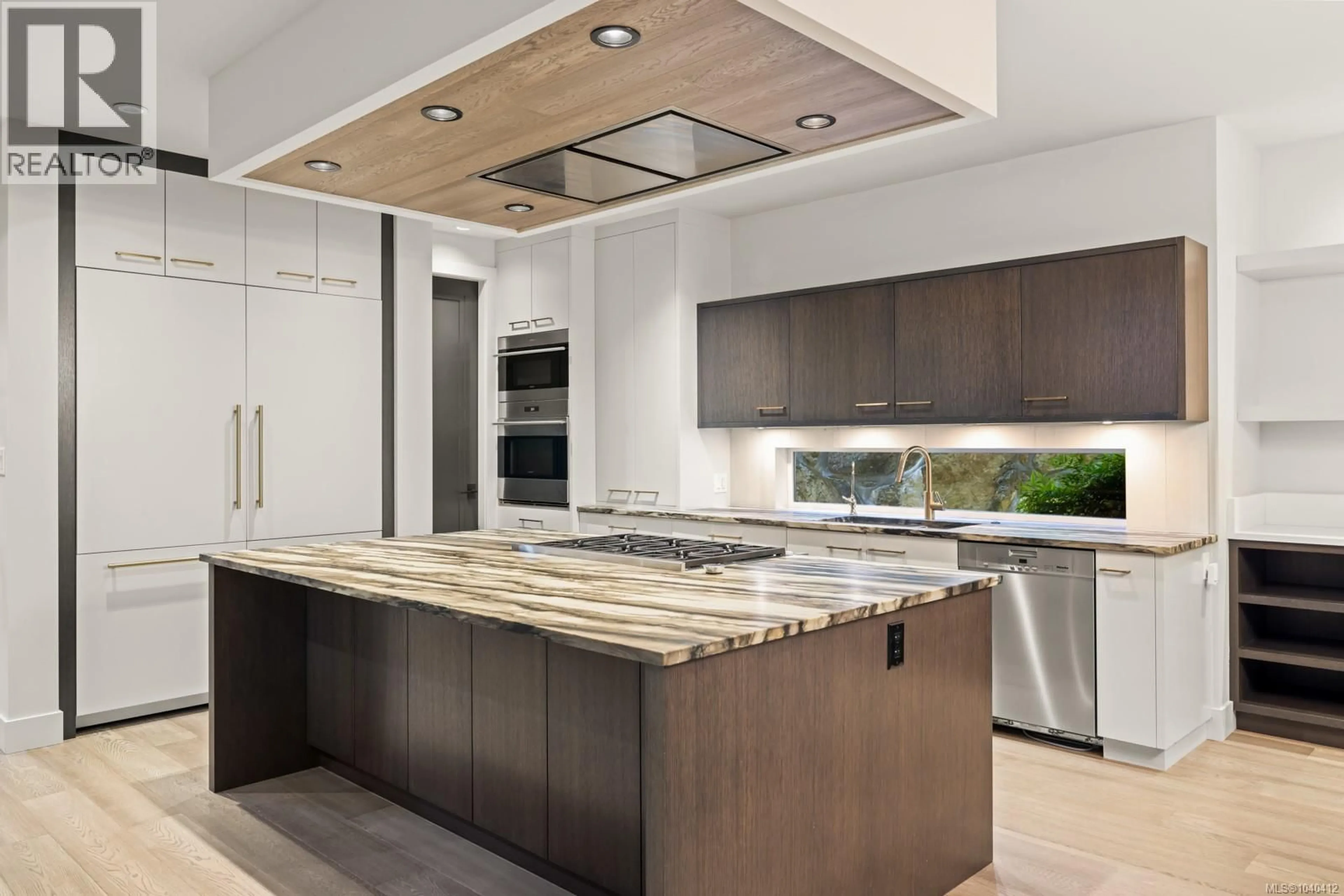 Contemporary kitchen, unknown for 2215 RIVIERA PLACE, Langford British Columbia V9B0R9