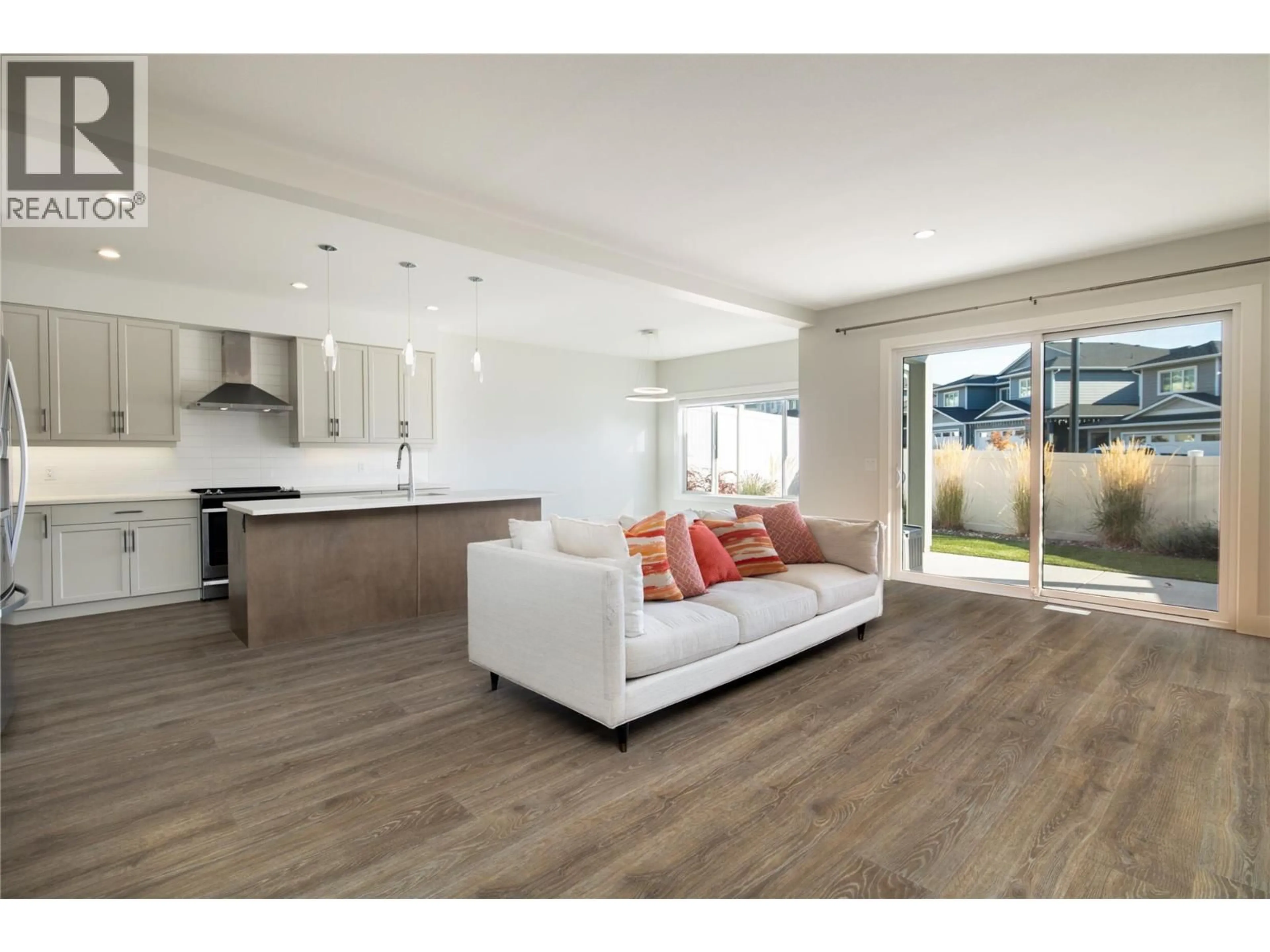 Unknown for 3370 HAWKS CRESCENT, Westbank British Columbia V4T0A7