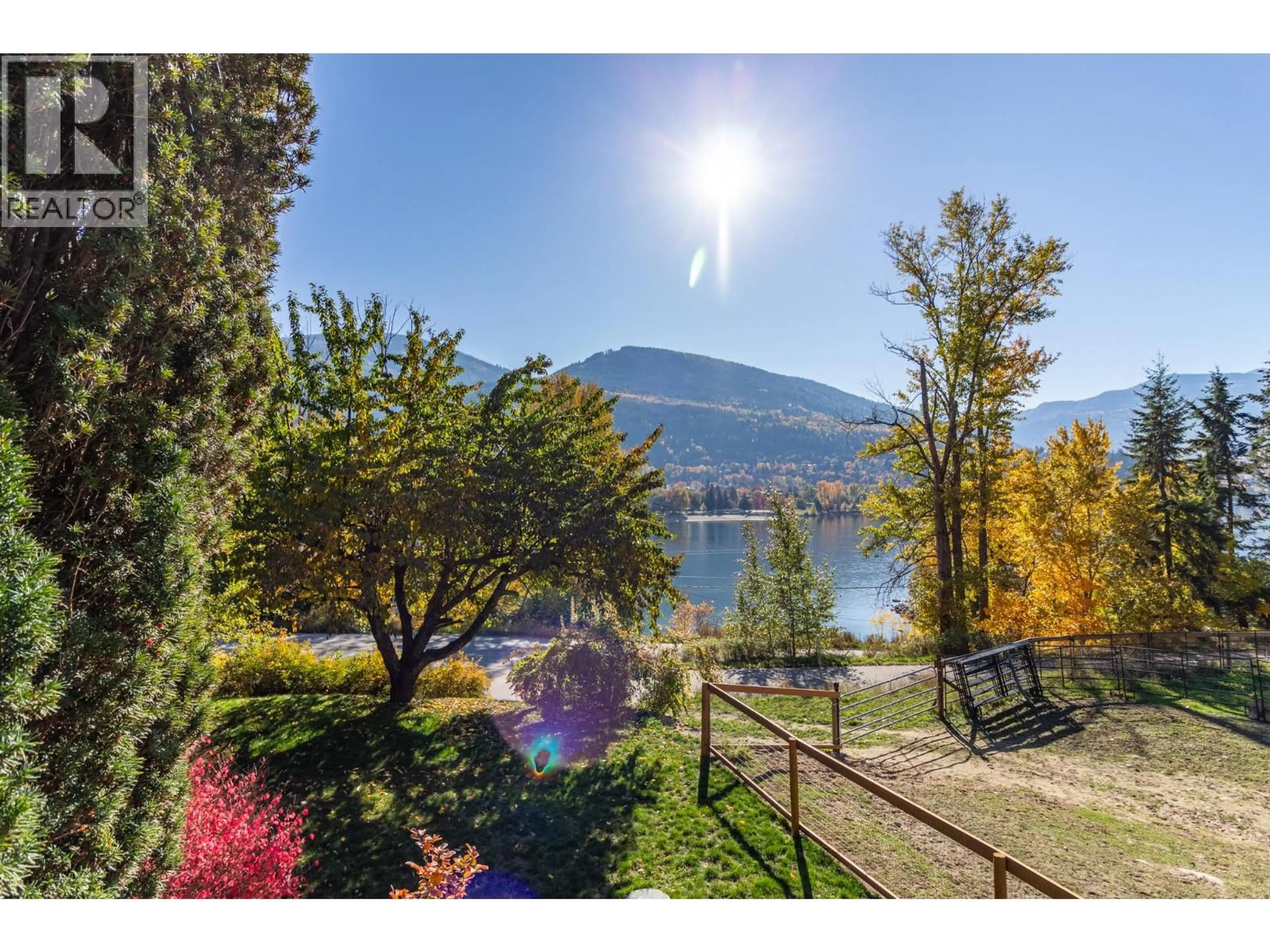 Unknown for 633 JORGENSEN ROAD, Nelson British Columbia V1L5P4