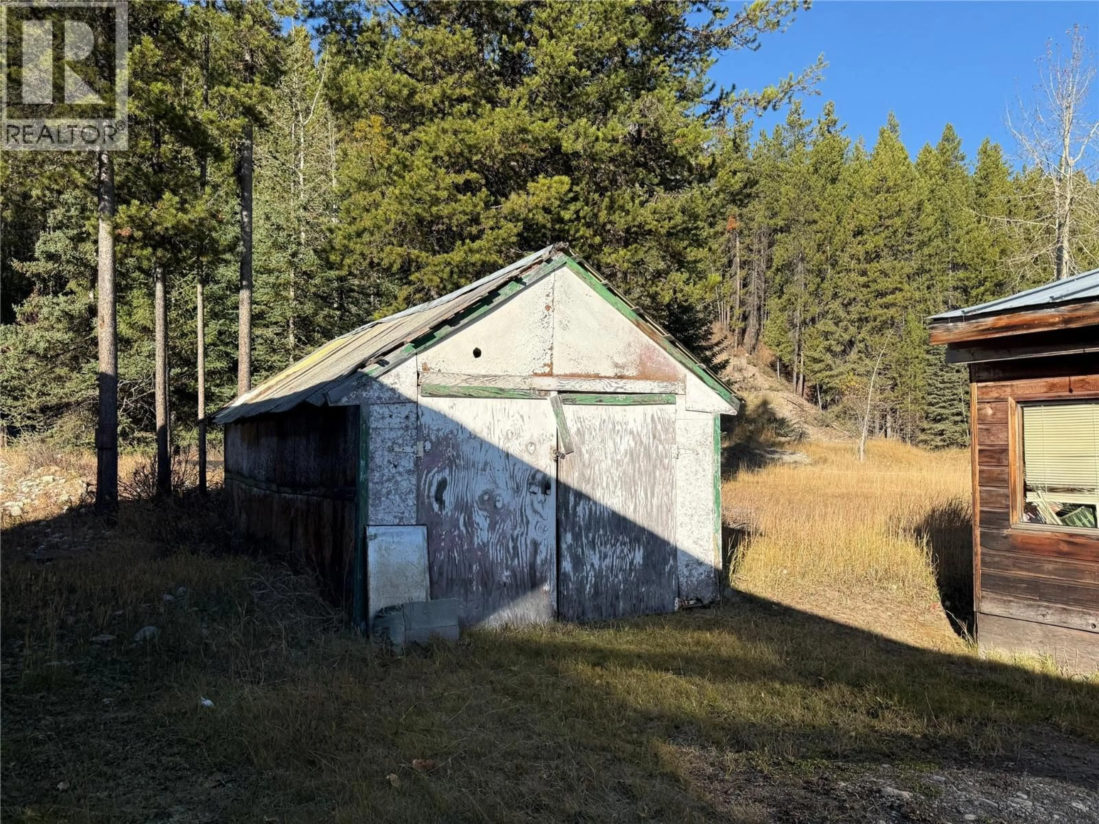 Shed for 1765 NIAGARA CRESCENT, Elkford British Columbia V0B1H0