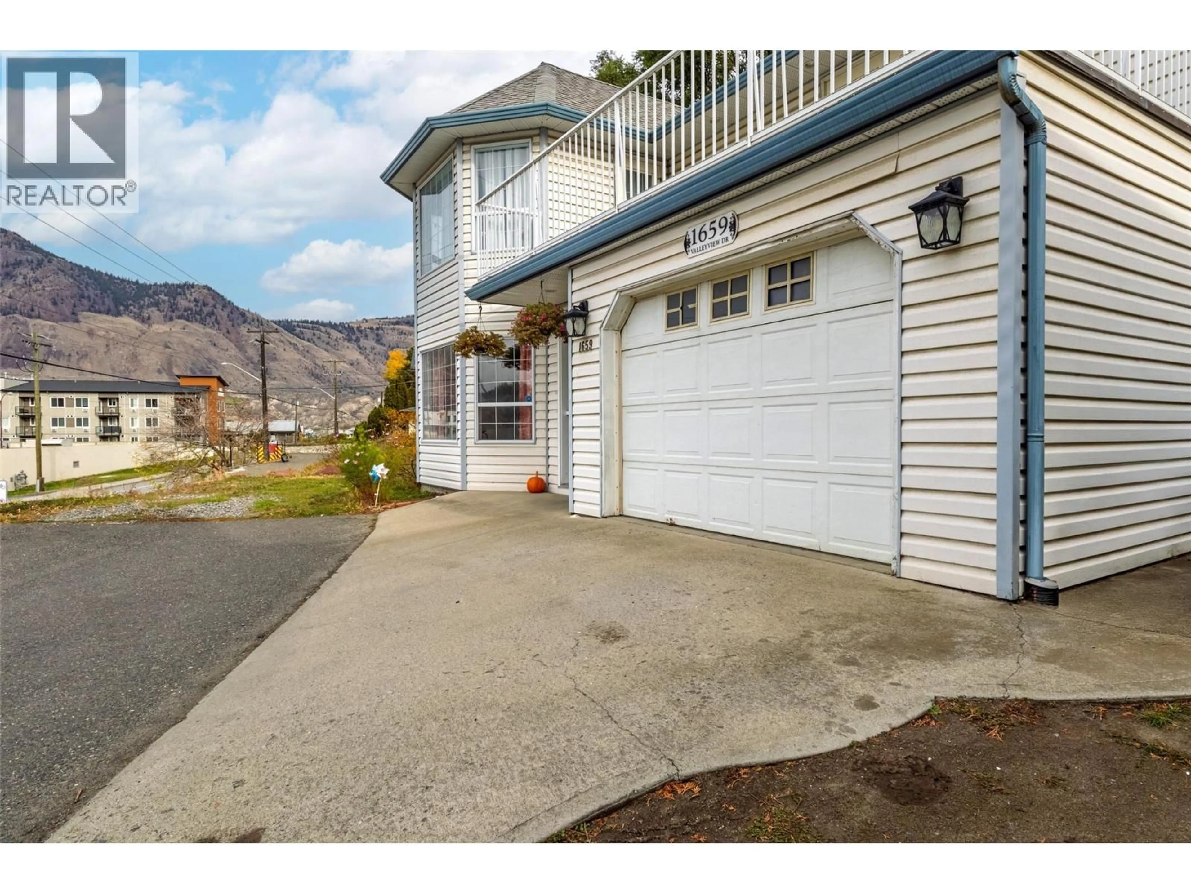 Indoor garage for 1659 VALLEYVIEW DRIVE, Kamloops British Columbia V2C4B6