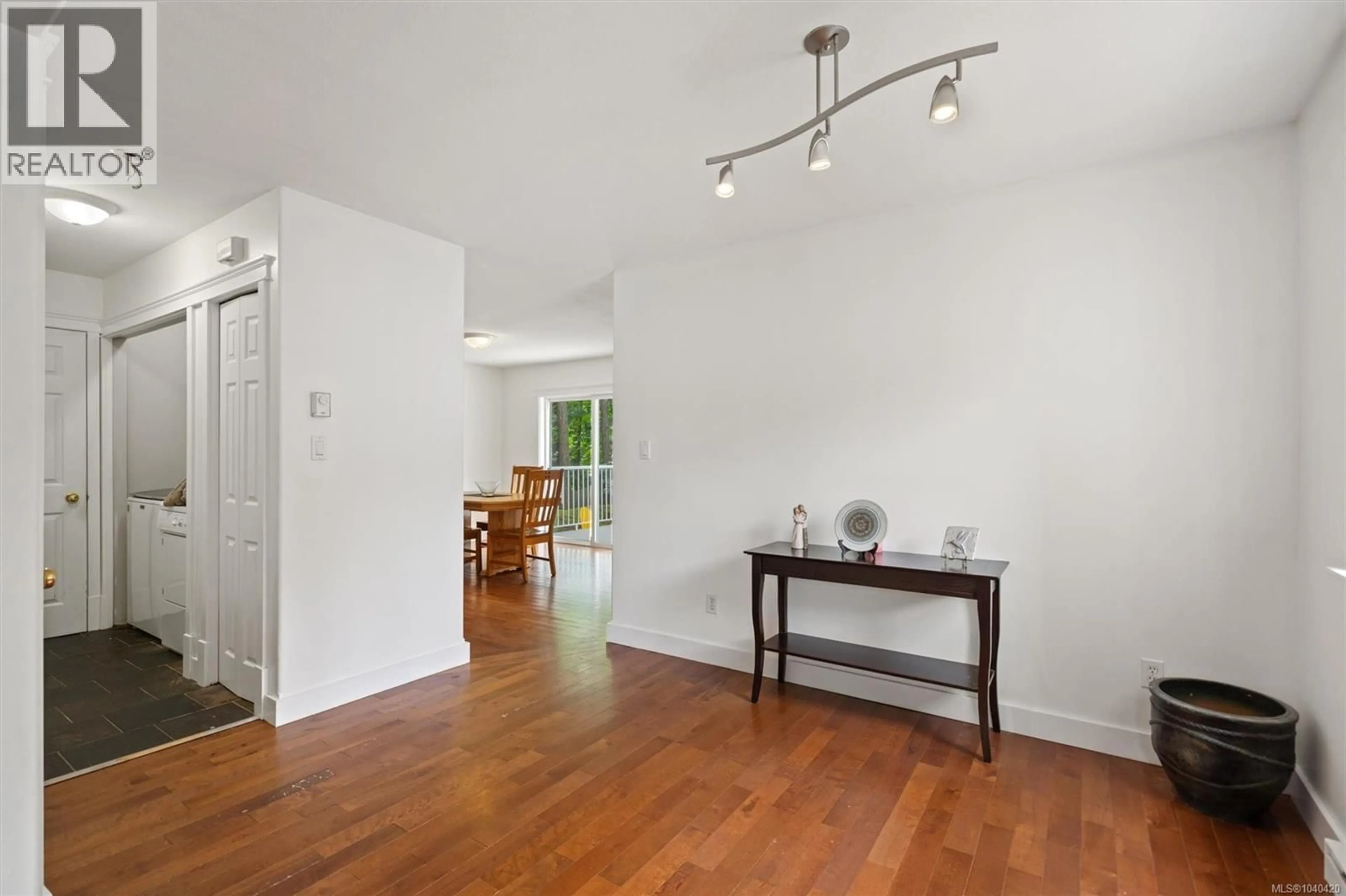 Indoor foyer for 2466 GALLAND ROAD, Shawnigan Lake British Columbia V0R2W0