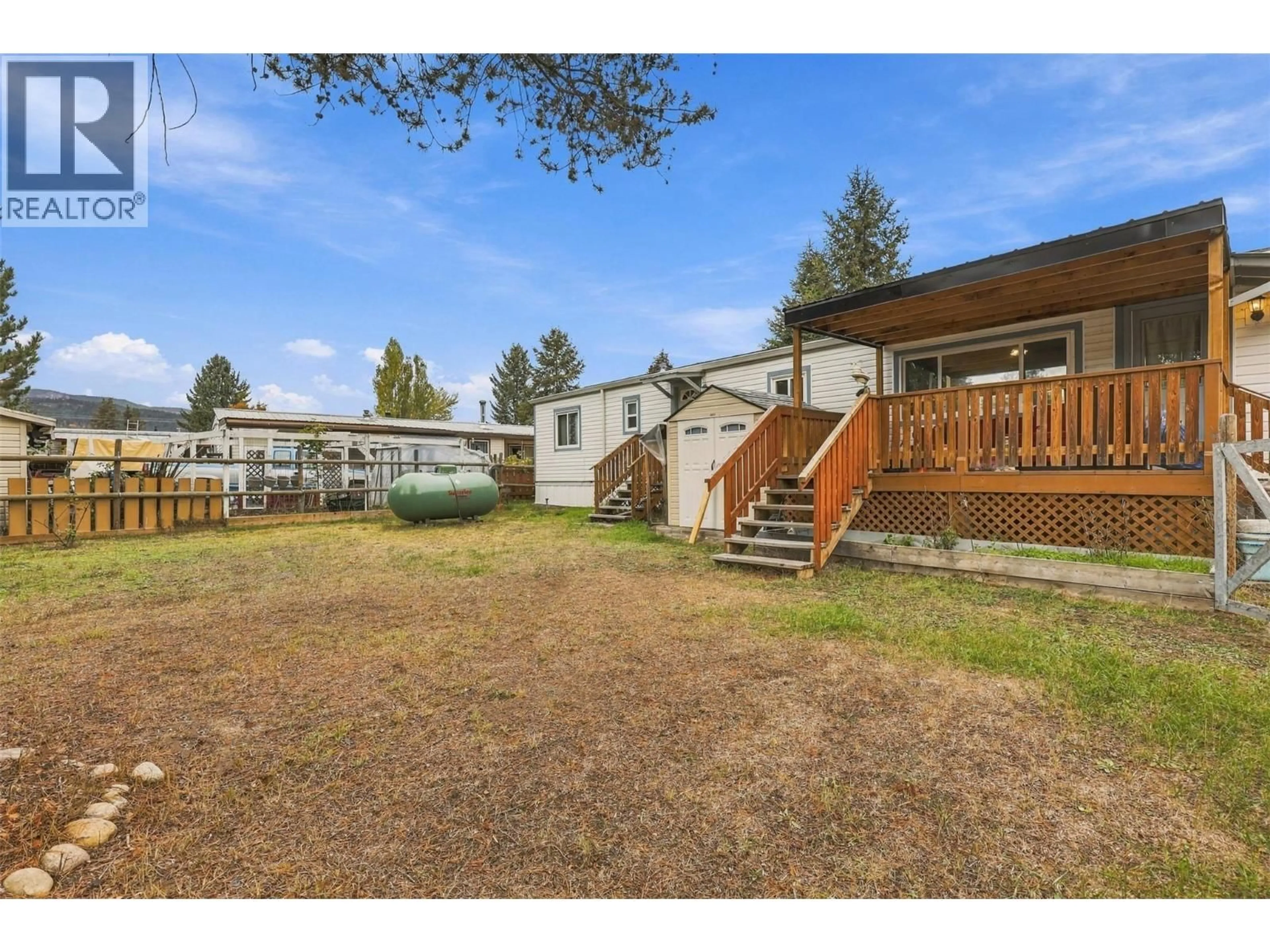 A pic from outside/outdoor area/front of a property/back of a property/a pic from drone, mountain view for 13 - 620 DIXON CREEK ROAD, Barriere British Columbia V0E1E0