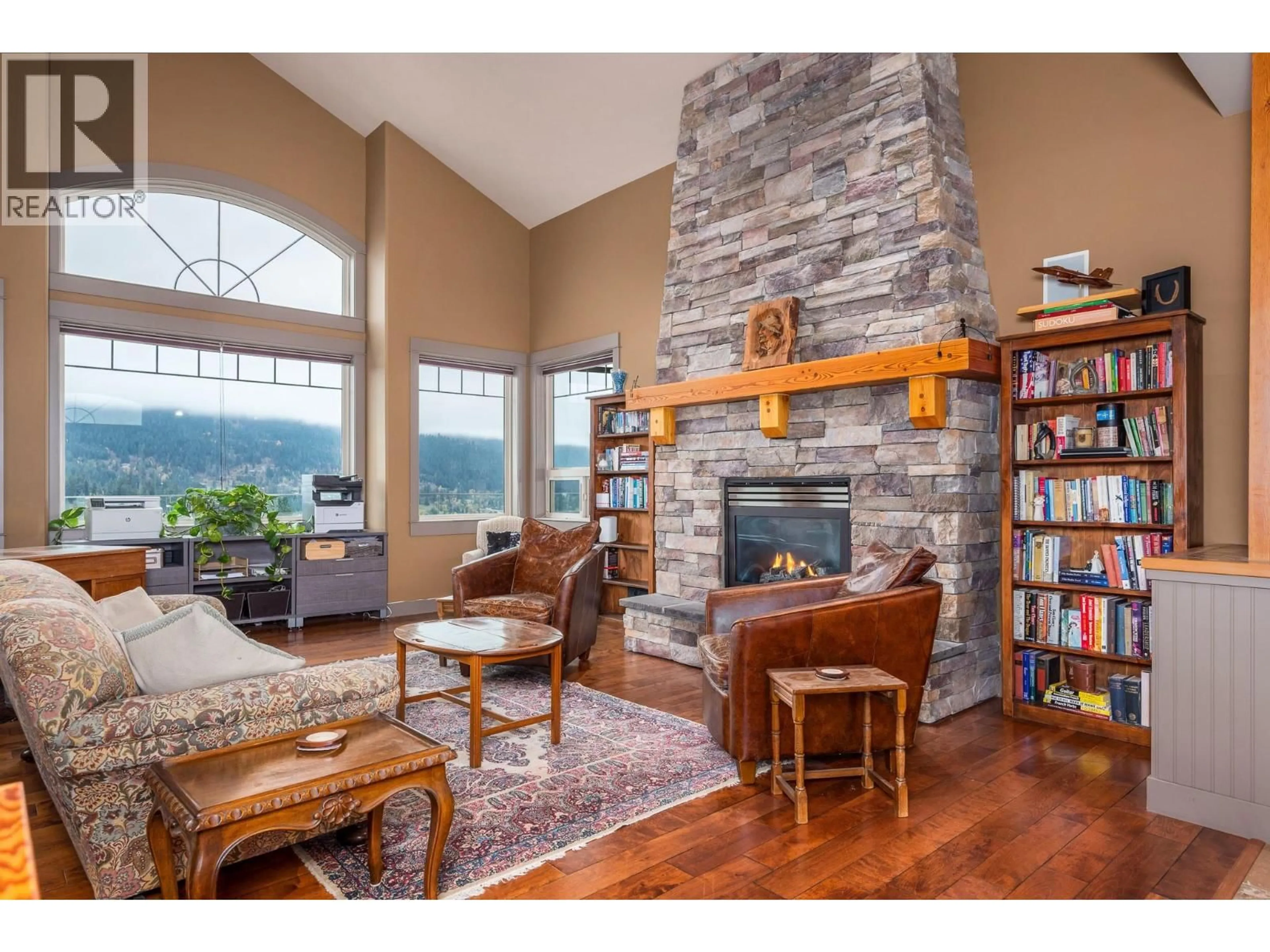 Living room with furniture, unknown for 1460 COPPER MOUNTAIN COURT, Vernon British Columbia V1B3Y7