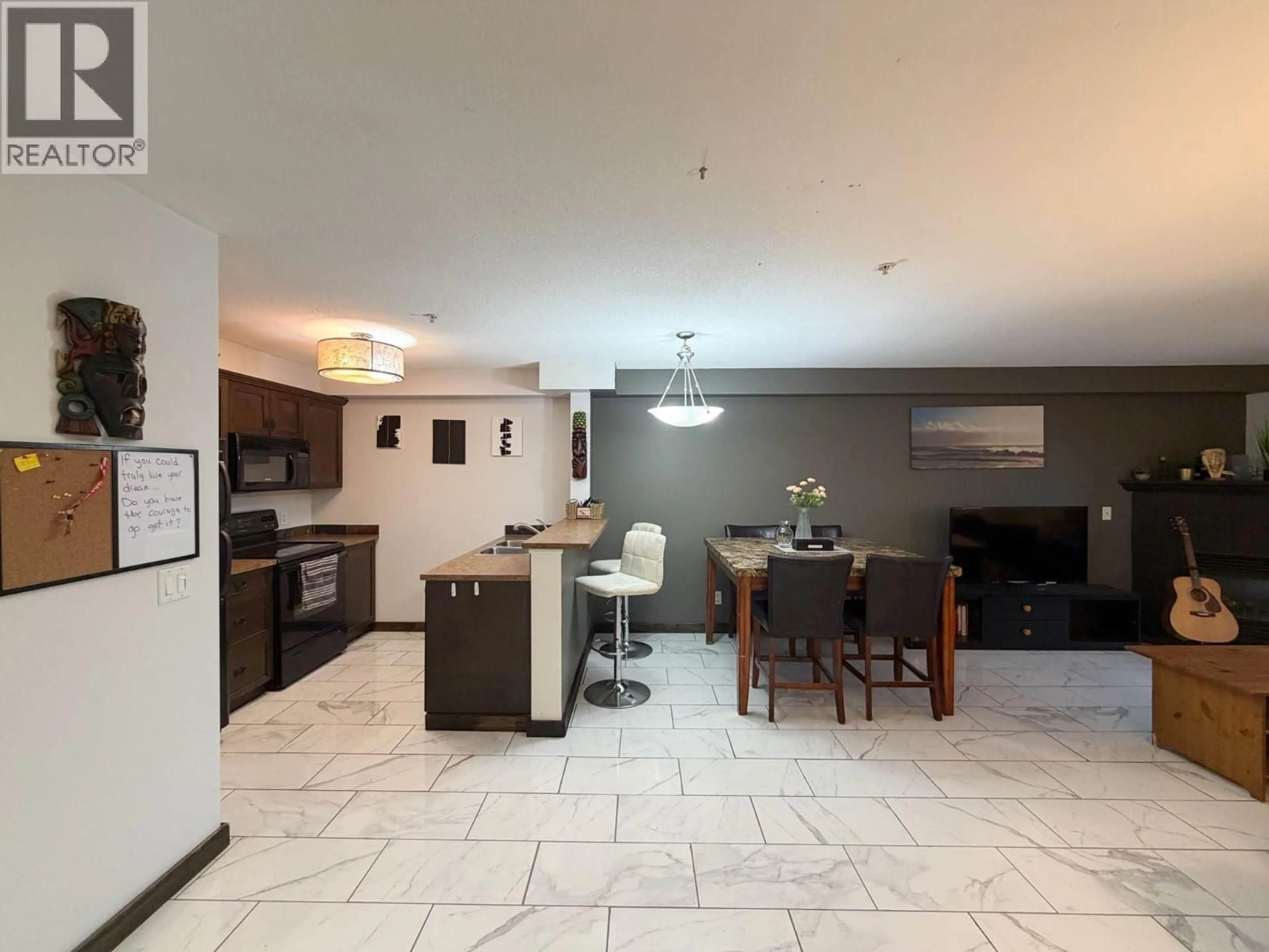 Unknown for 2302 - 4874 STANLEY STREET, Radium Hot Springs British Columbia V0A1M0