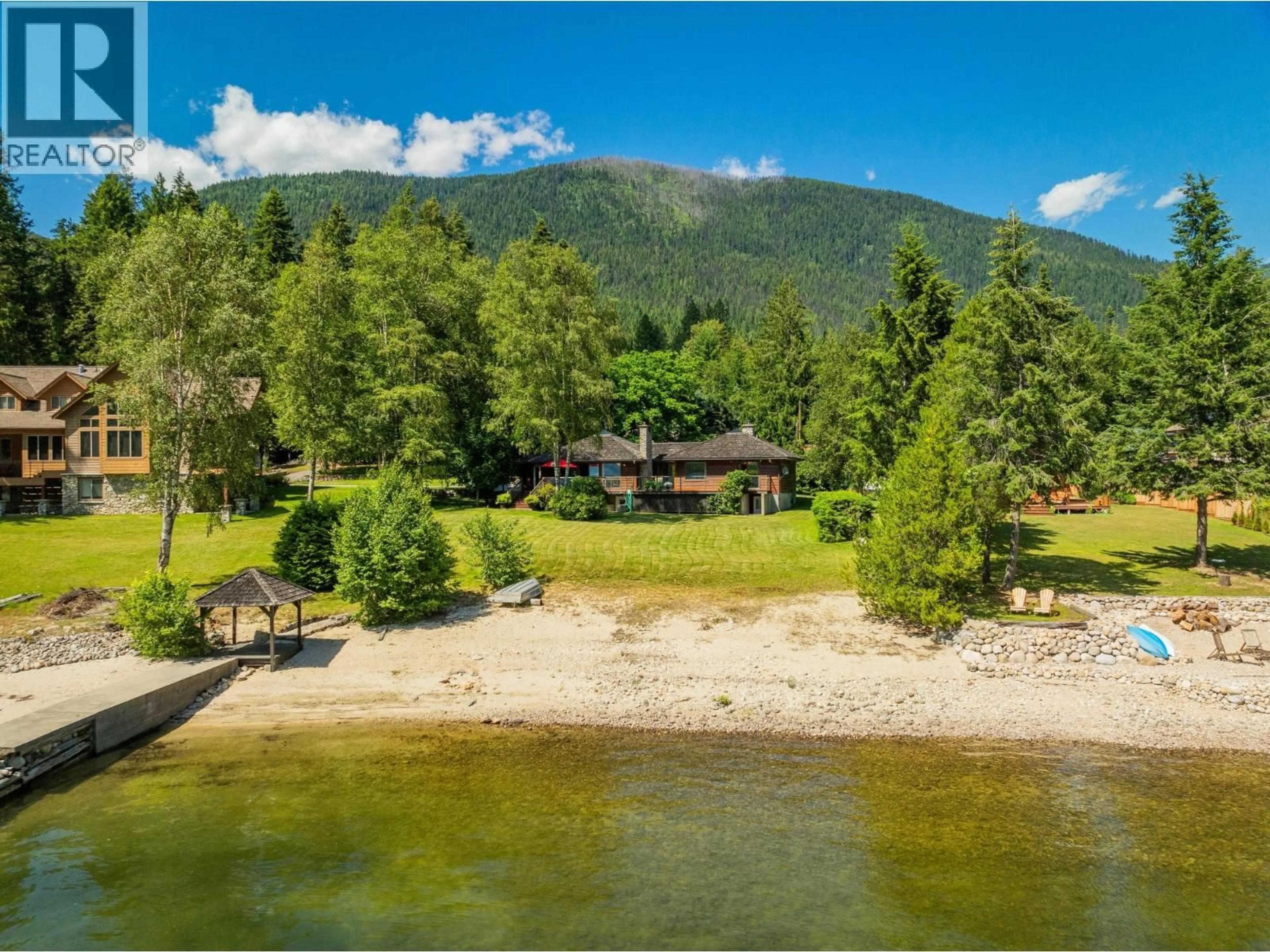 A pic from outside/outdoor area/front of a property/back of a property/a pic from drone, water/lake/river/ocean view for 3918 MACGREGOR WEST ROAD, Nelson British Columbia V1L6M8
