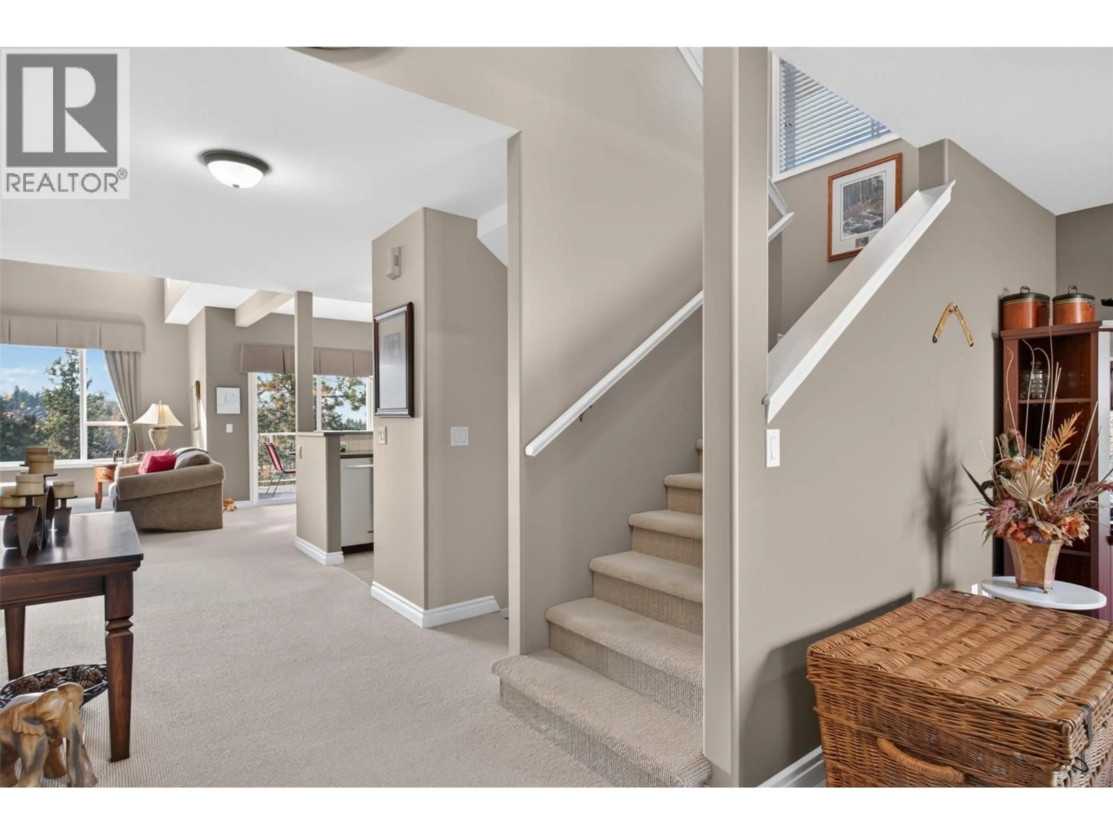 Indoor entryway for 5269 SILVERADO PLACE, Kelowna British Columbia V1X7X8