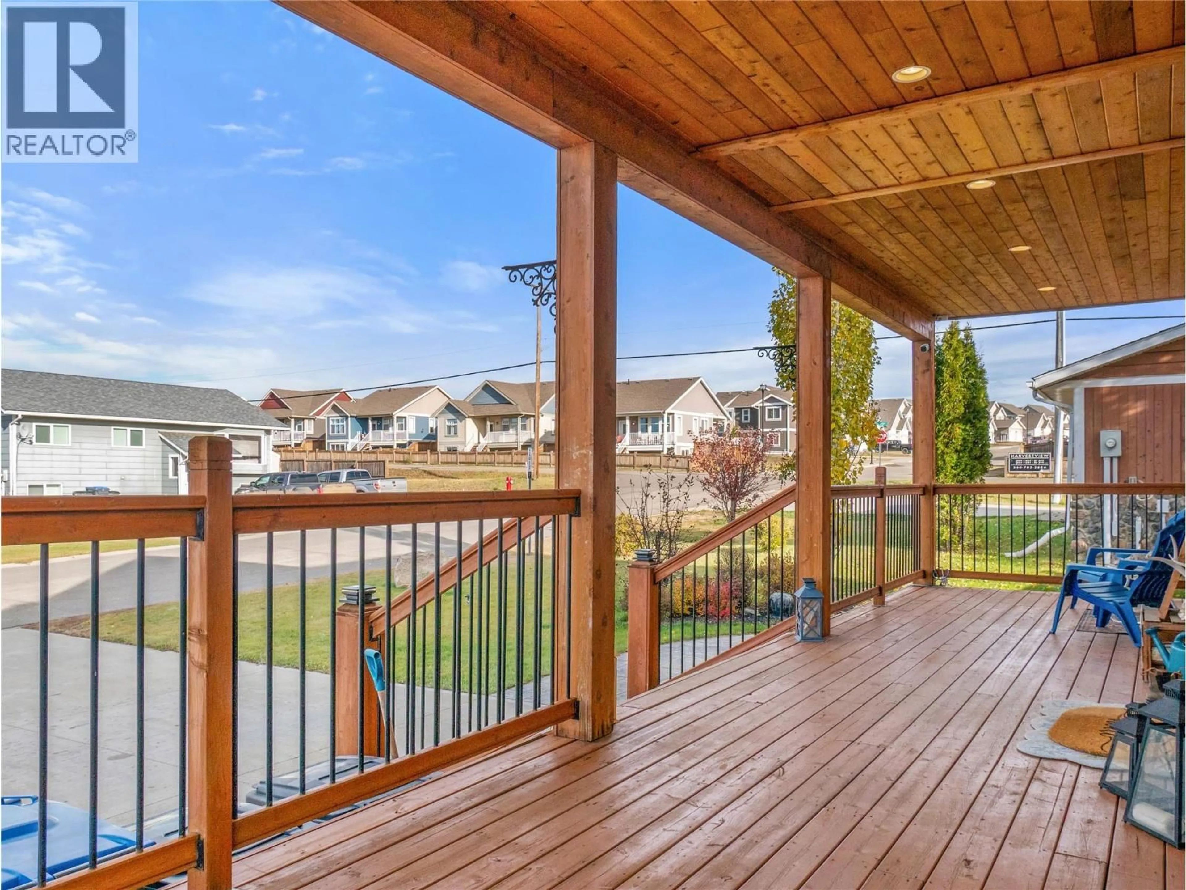 Patio, water/lake/river/ocean view for 1705 87 AVENUE, Dawson Creek British Columbia V1G0C2