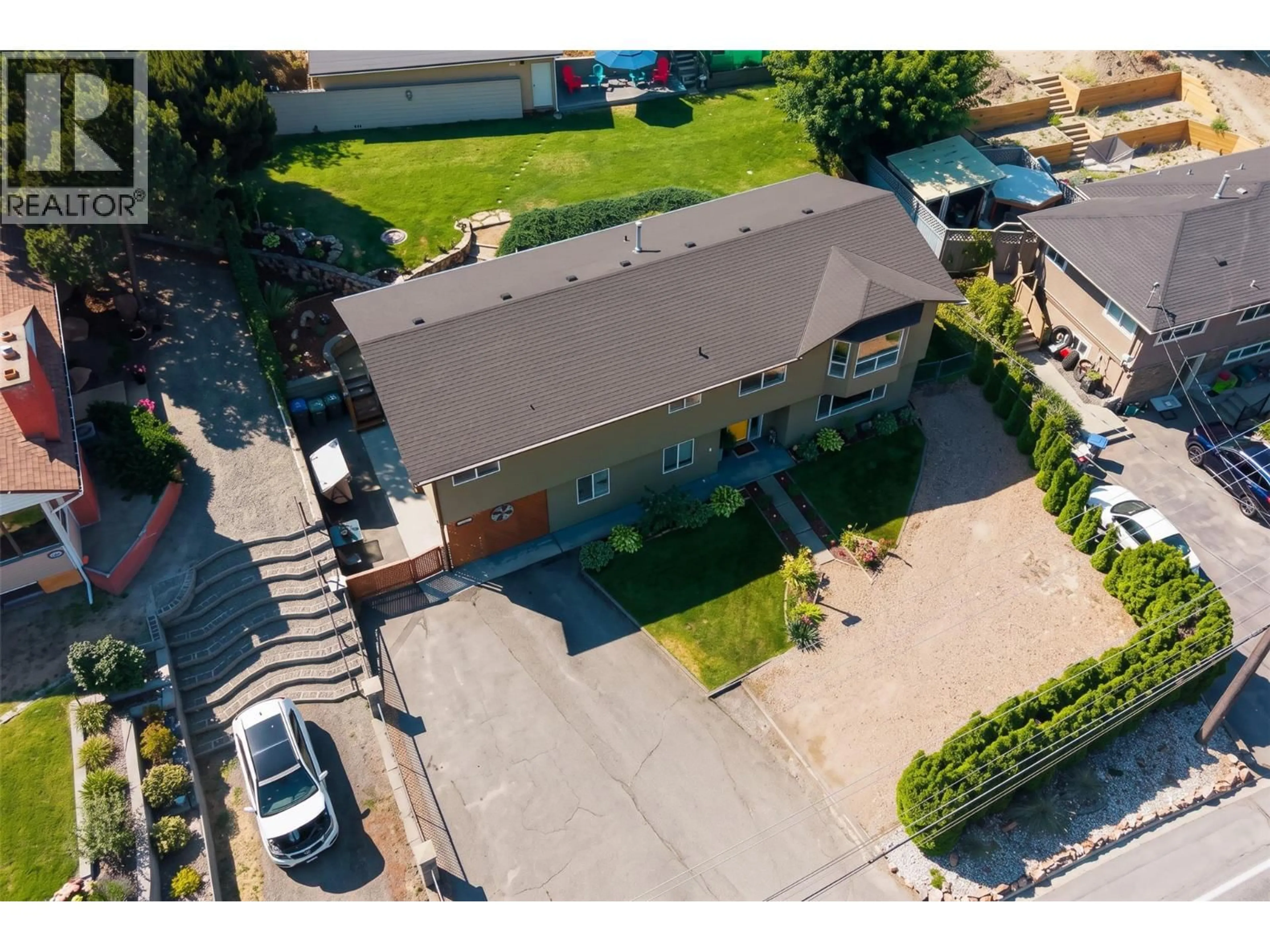 A pic from outside/outdoor area/front of a property/back of a property/a pic from drone, building for 2045 VALLEYVIEW DRIVE, Kamloops British Columbia V2C4C3