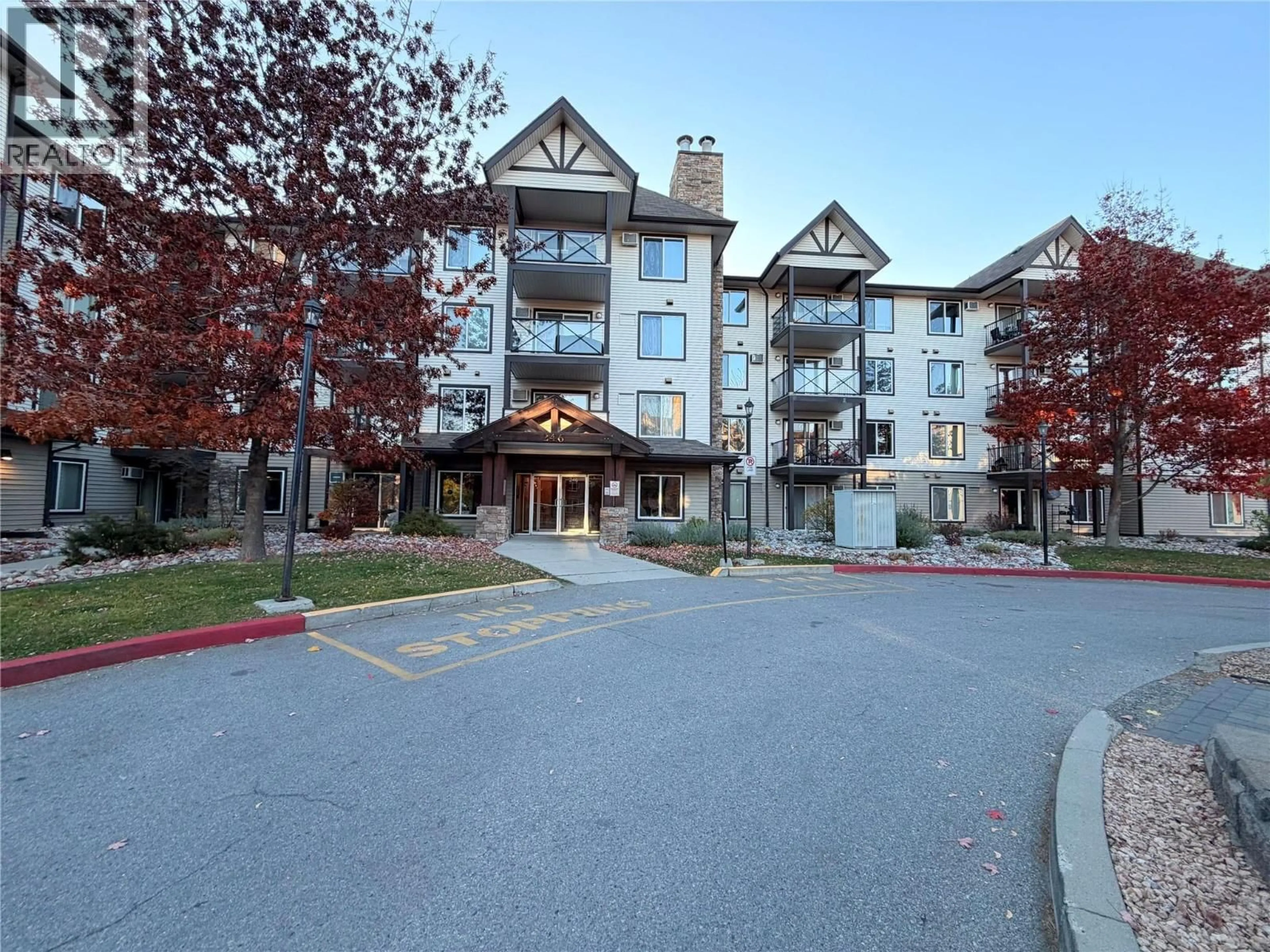 Unknown for 402 - 246 HASTING AVENUE, Penticton British Columbia V2A2V6