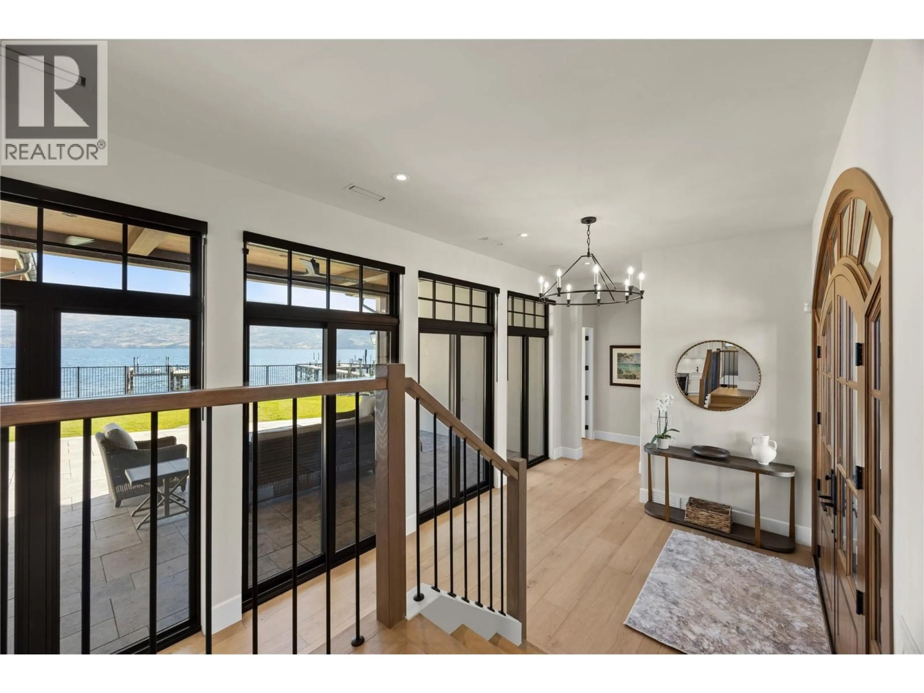 Indoor entryway for 2389 GEORGE COURT, West Kelowna British Columbia V4T2K4