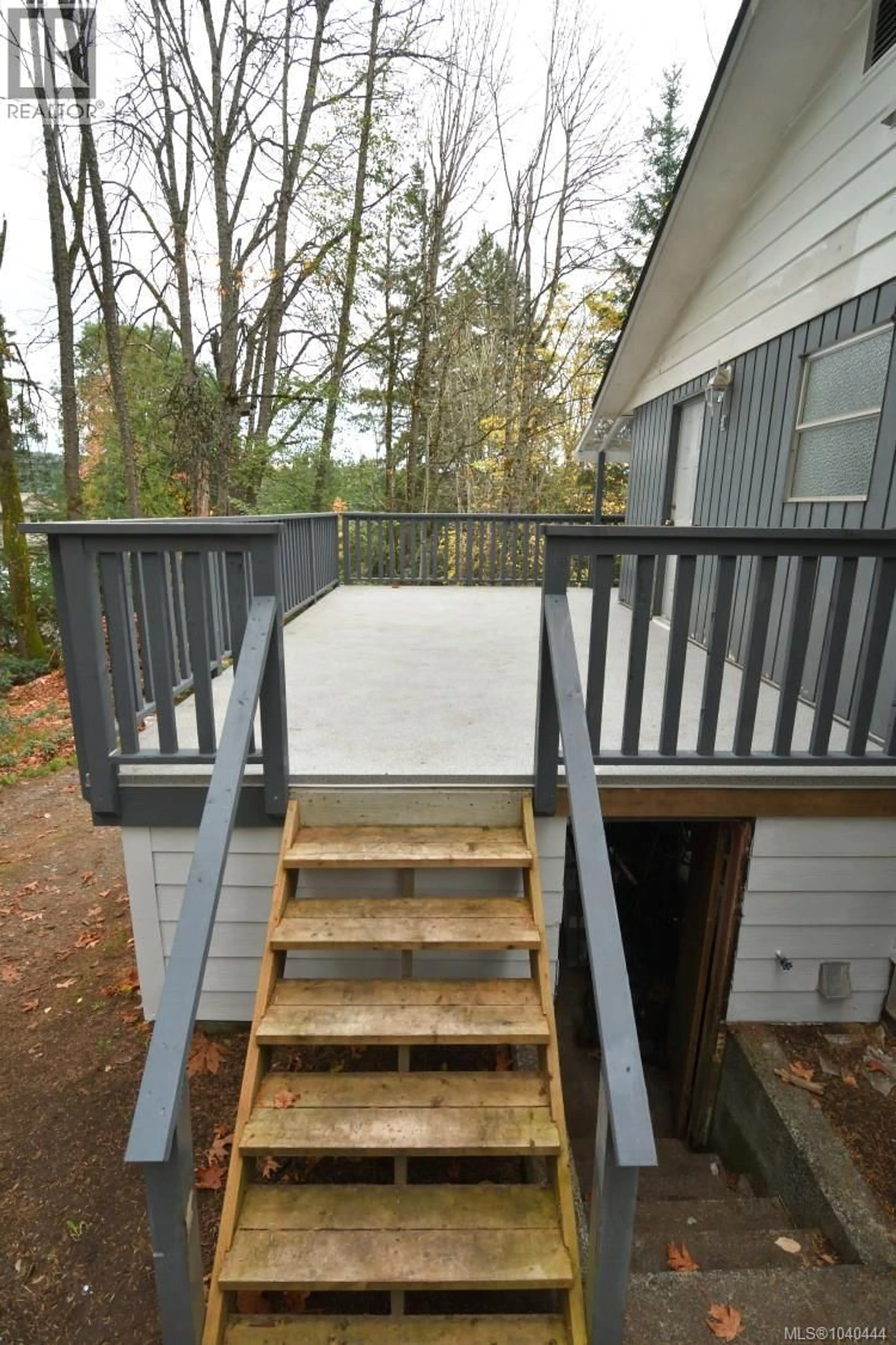 Patio, unknown for 1154 2ND AVENUE, Ladysmith British Columbia V9G1A4