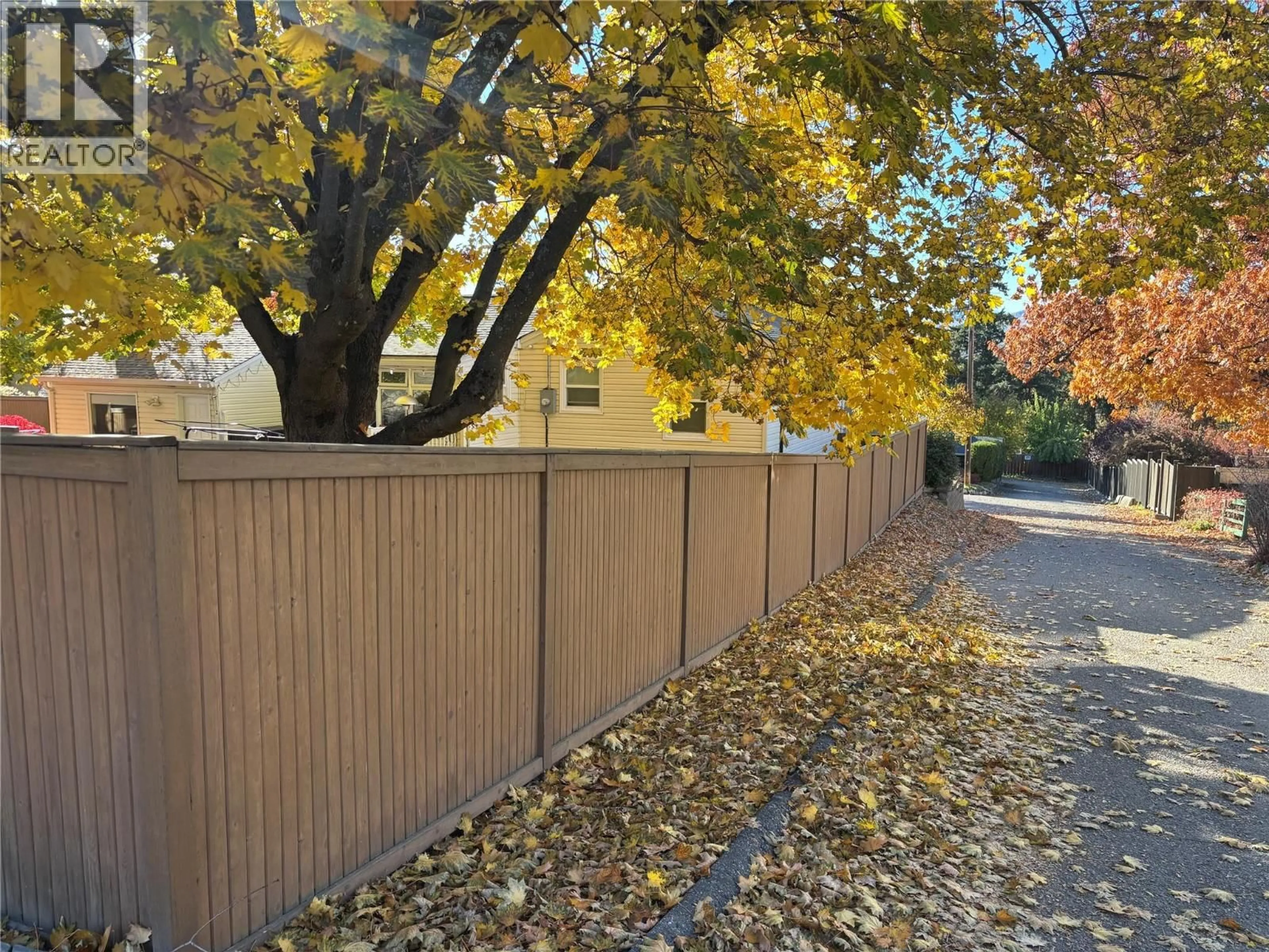 Home with vinyl exterior material, street for 3311 20A STREET, Vernon British Columbia V1T4G1