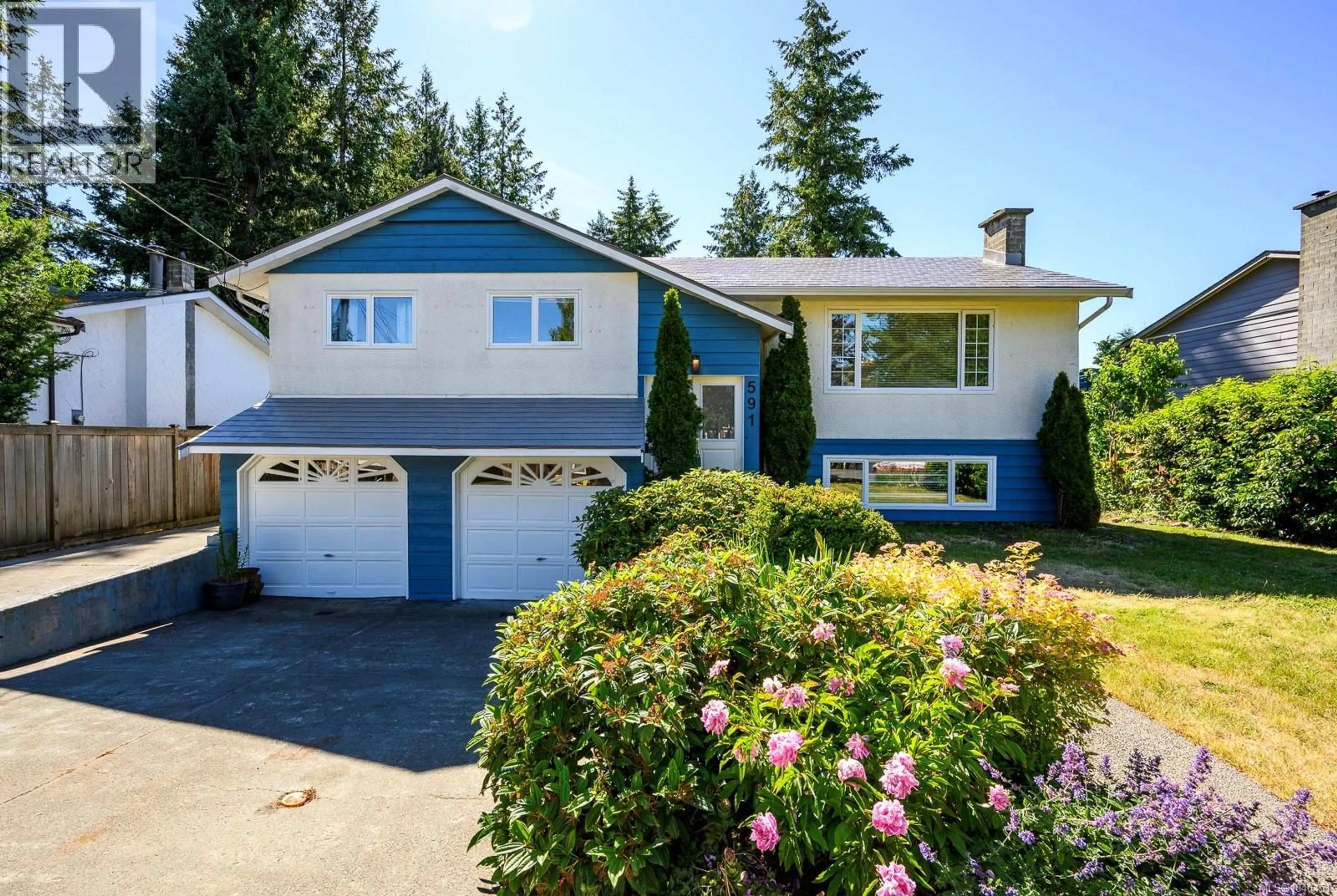 Home with vinyl exterior material, street for 591 ROCKY HEIGHTS ROAD, Comox British Columbia V9M3E8