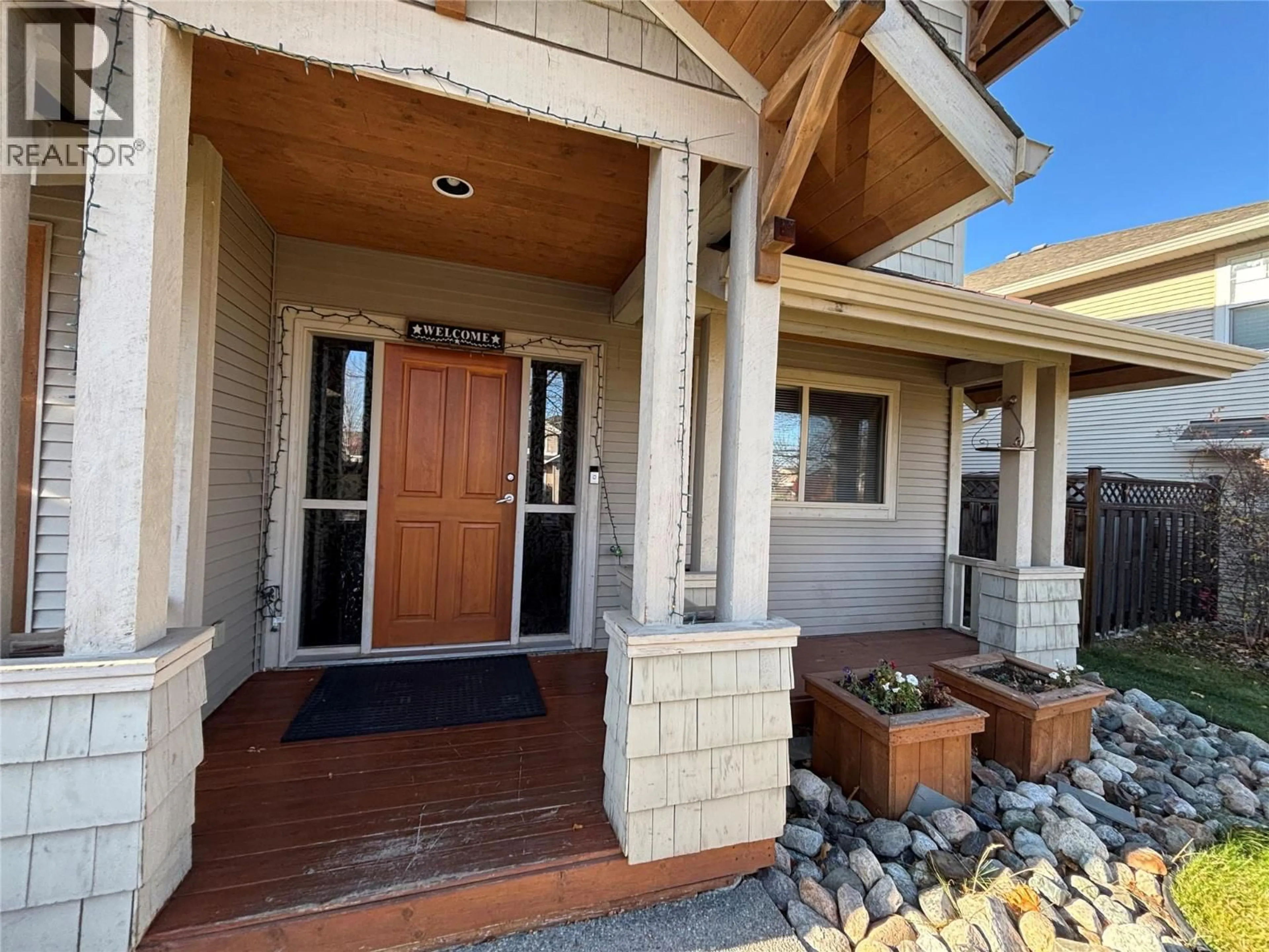 Indoor entryway for 2386 BRAMBLE LANE, Kamloops British Columbia V1S1Z5