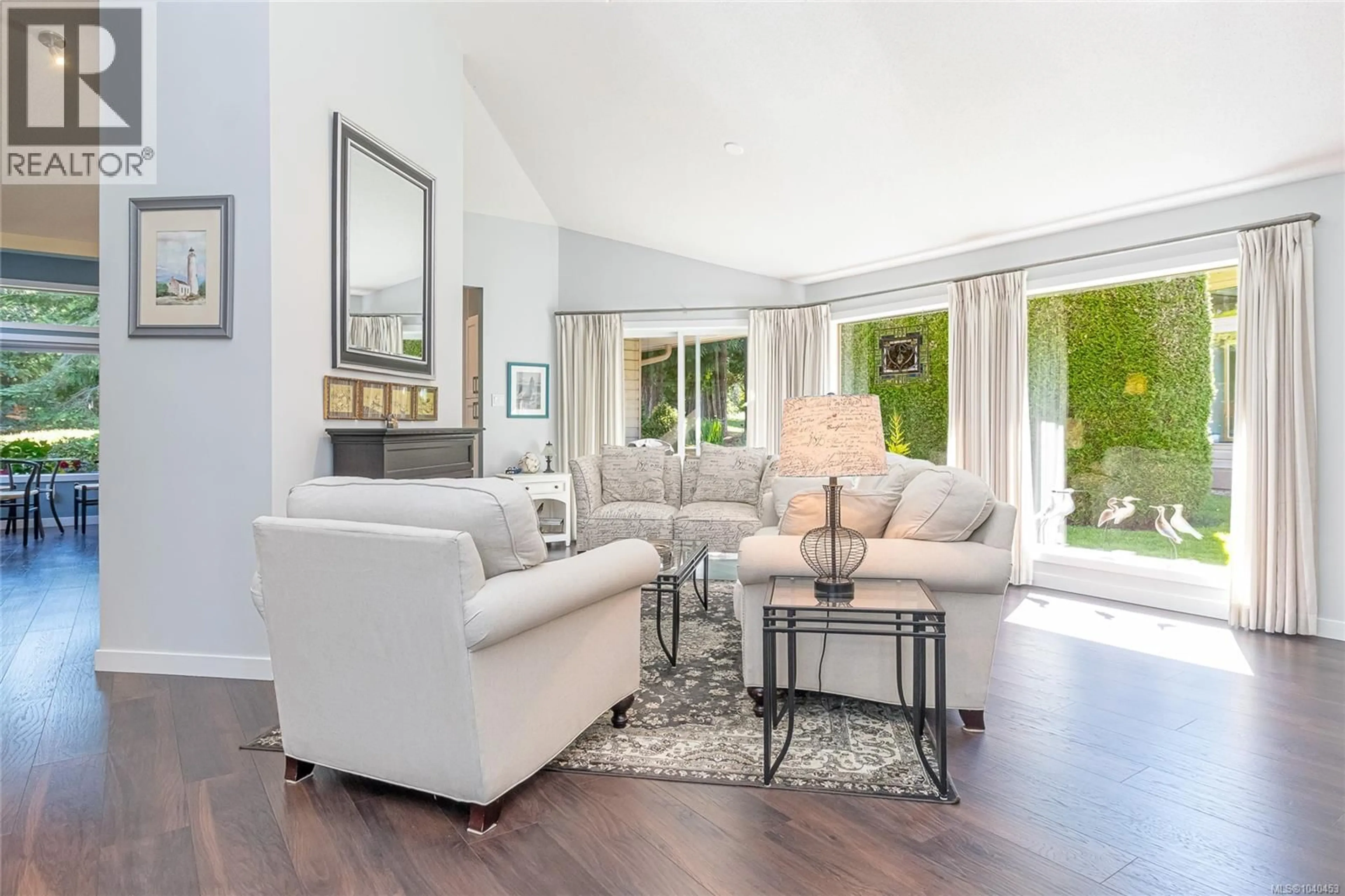 Living room with furniture, unknown for 960 ST. ANDREWS LANE, French Creek British Columbia V9P2M5