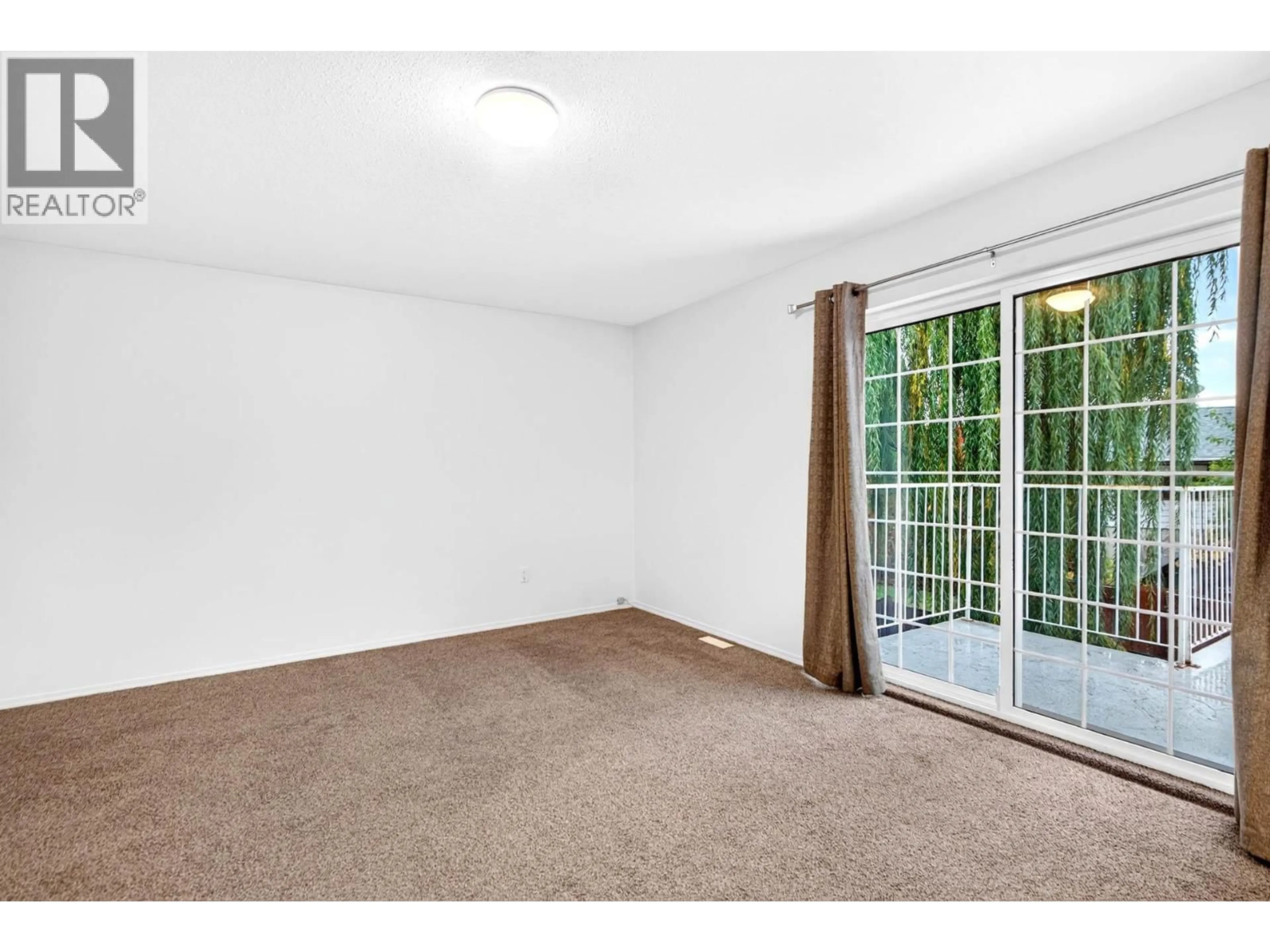 A pic of a room for 235 JUNIPER AVENUE, Kamloops British Columbia V2B1H8