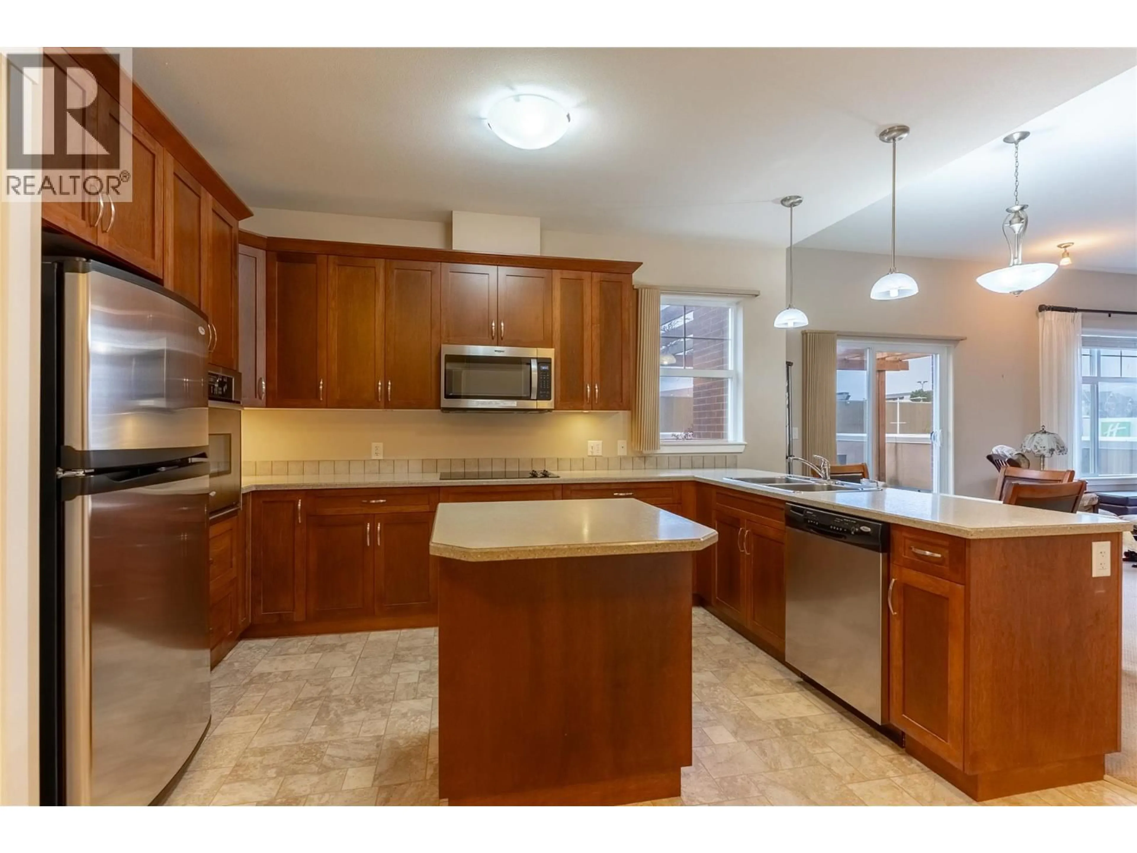 Open concept kitchen, ceramic/tile floor for 230 - 689 TRANQUILLE ROAD, Kamloops British Columbia V2B0C7