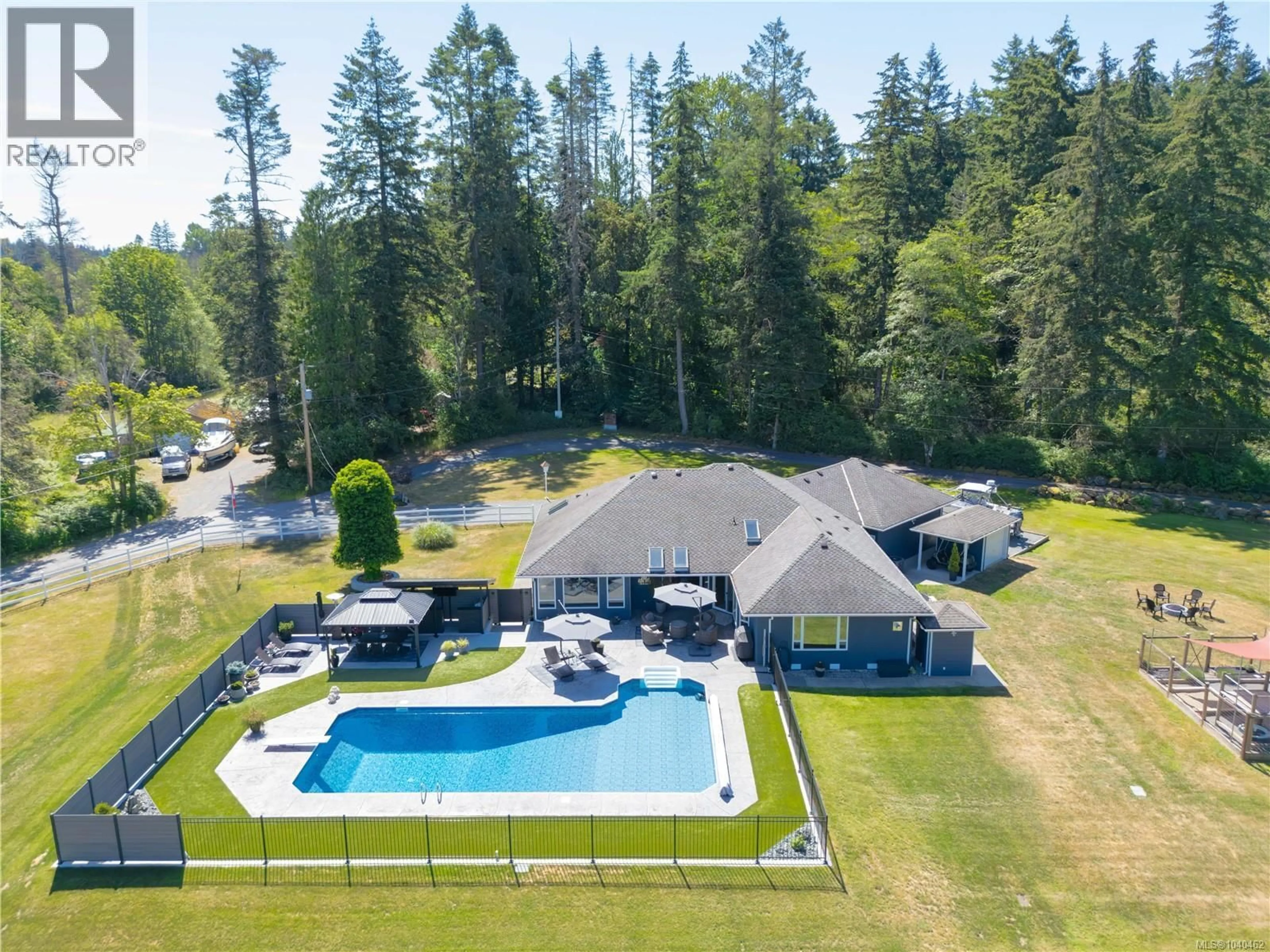 A pic from outside/outdoor area/front of a property/back of a property/a pic from drone, water/lake/river/ocean view for 3515 NEWFIELD ROAD, Nanaimo British Columbia V9S5V6