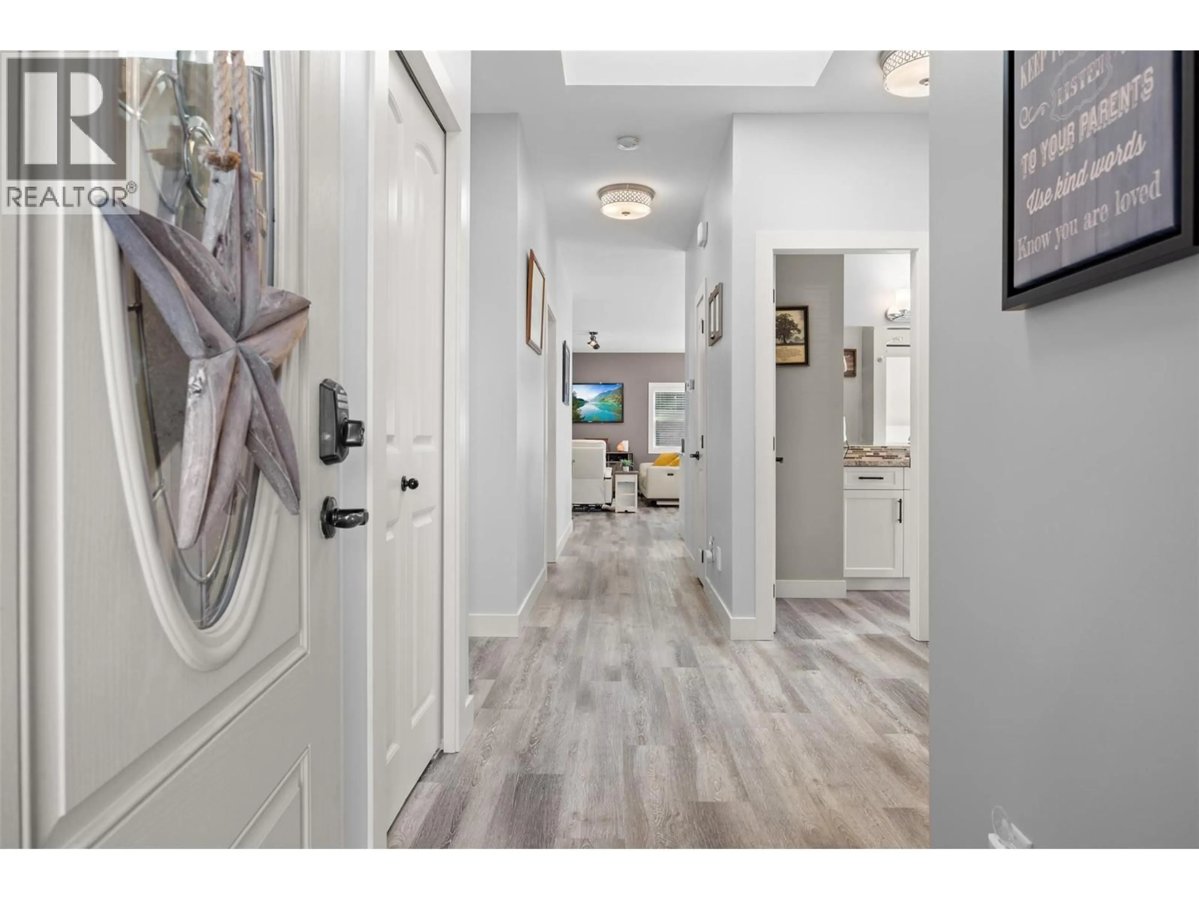 Indoor entryway for 3339 KINGFISHER ROAD, Westbank British Columbia V4T3A5