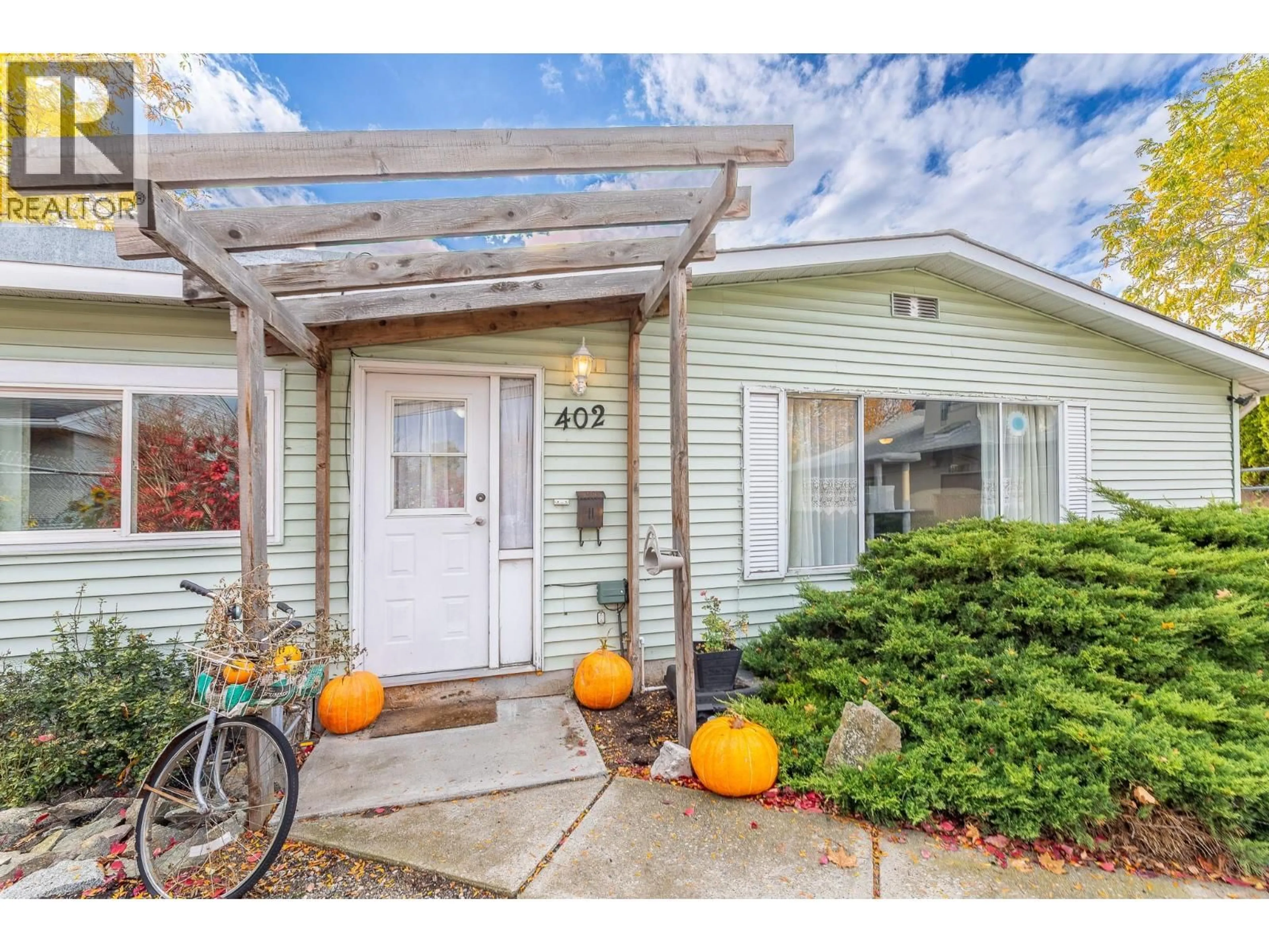 Unknown for 402 CONKLIN AVENUE, Penticton British Columbia V2A2T4