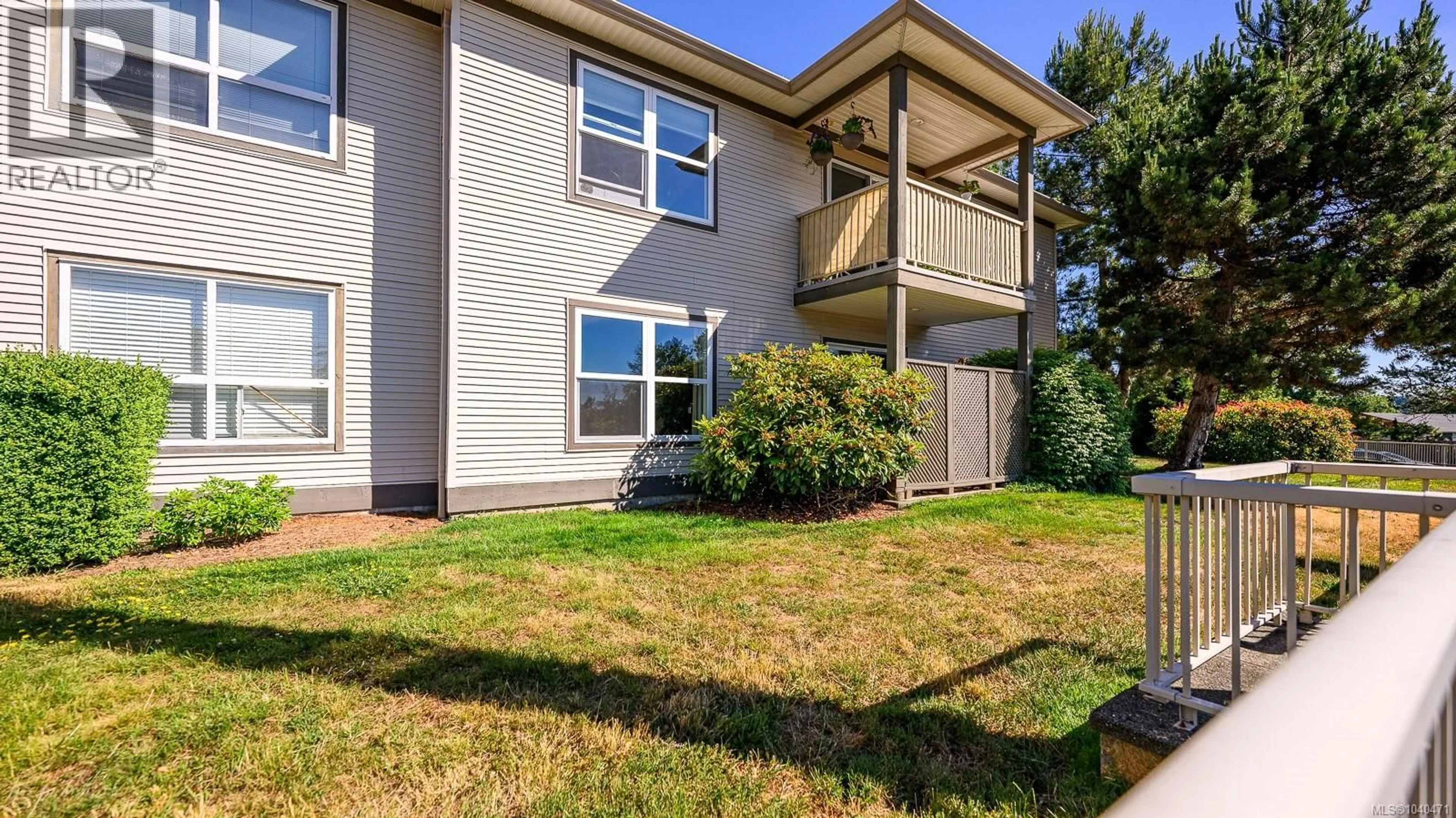 Patio, unknown for 102 - 2525 FITZGERALD AVENUE, Courtenay British Columbia V9N6J4