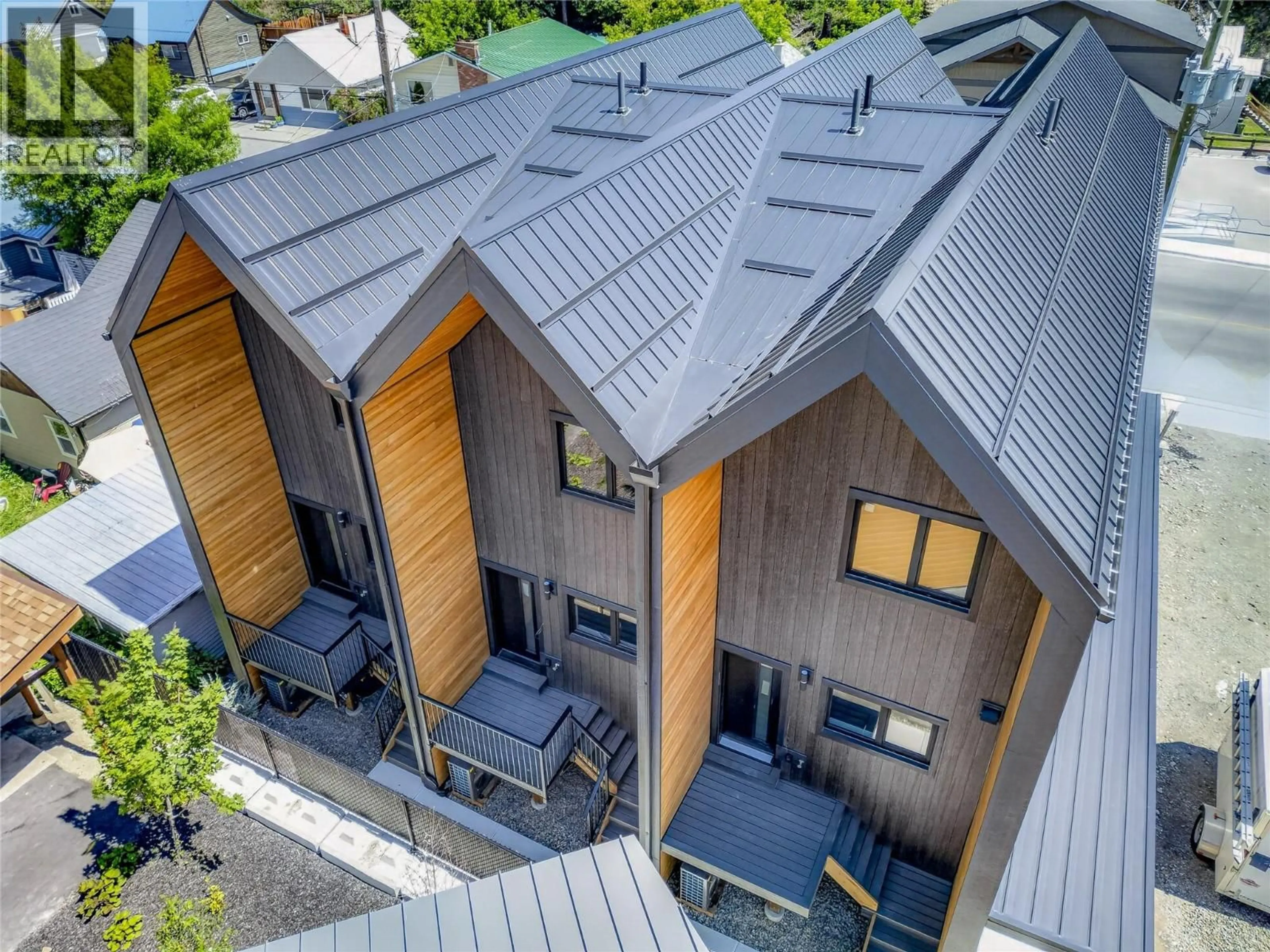 A pic from outside/outdoor area/front of a property/back of a property/a pic from drone, unknown for 85 WALLINGER AVENUE, Kimberley British Columbia V1A1Y6