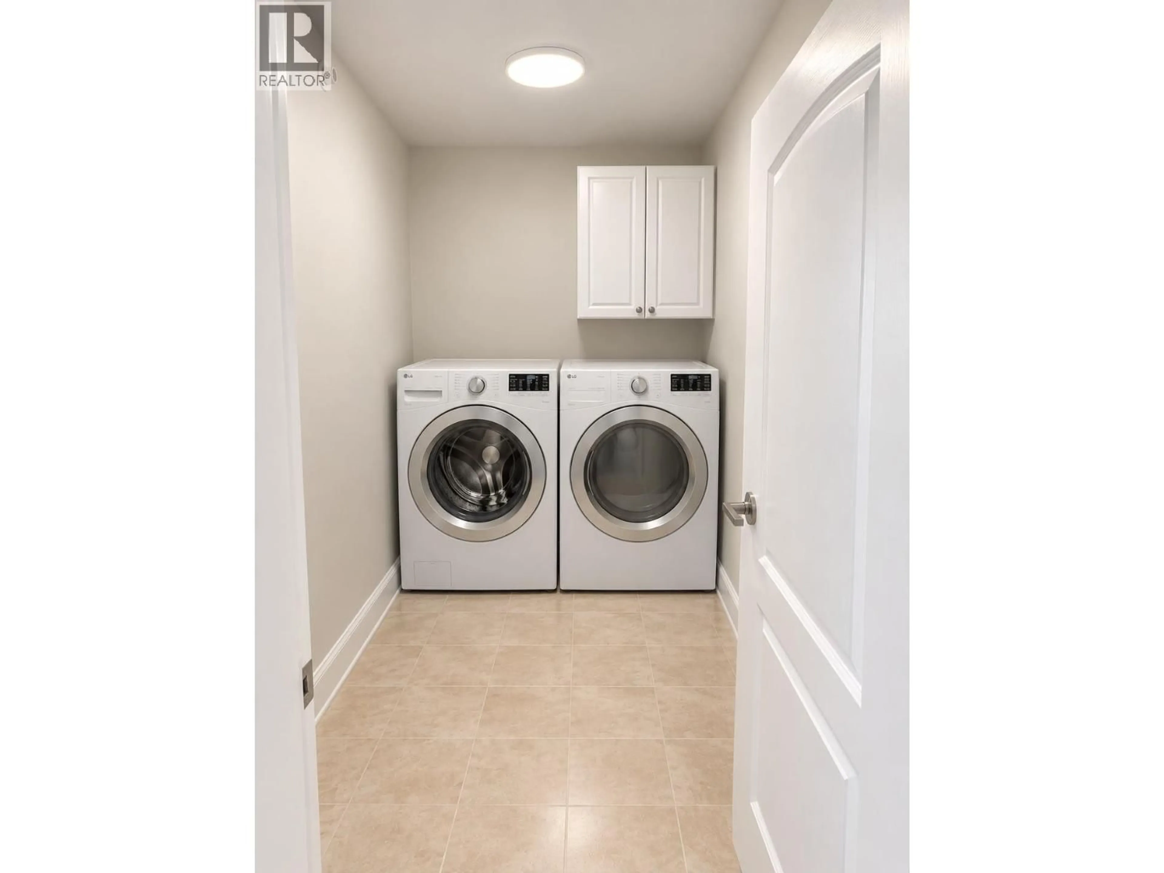Laundry room for 401 - 680 LEQUIME ROAD, Kelowna British Columbia V1W1A4
