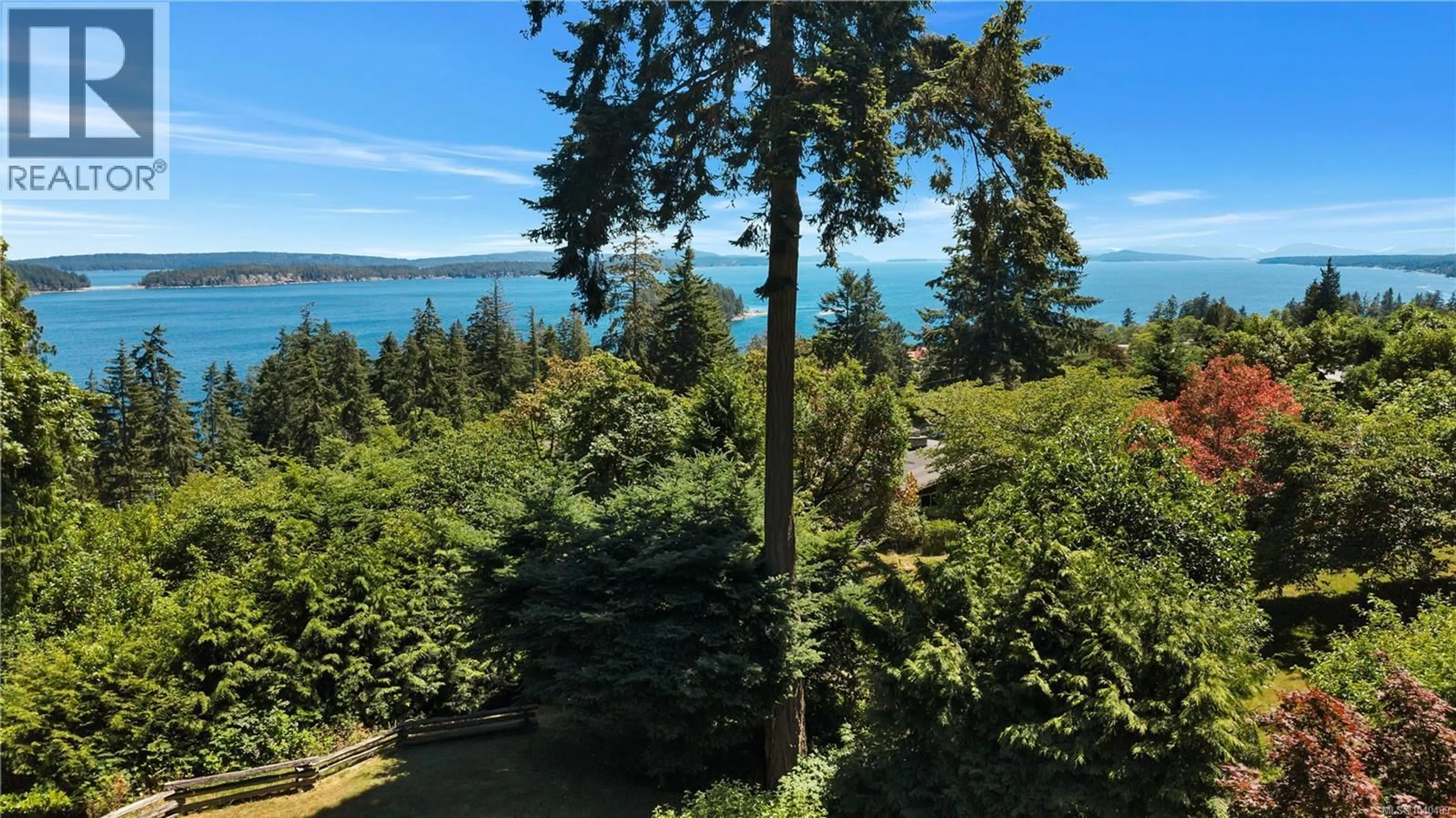 A pic from outside/outdoor area/front of a property/back of a property/a pic from drone, water/lake/river/ocean view for 1370 IVOR ROAD, Nanaimo British Columbia V9X1P7