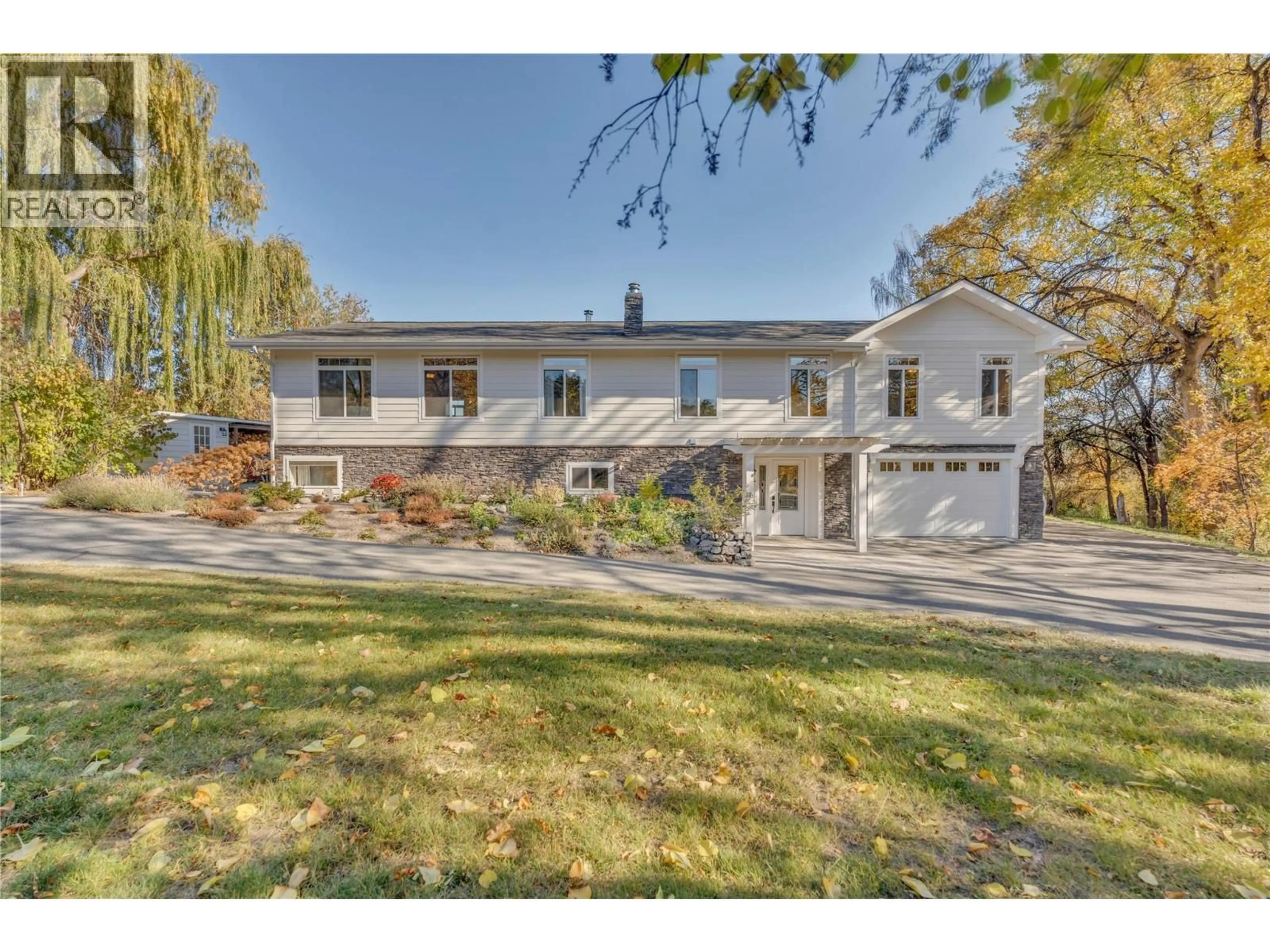 Unknown for 10811 RUTHERFORD AVENUE, Summerland British Columbia V0H1Z8