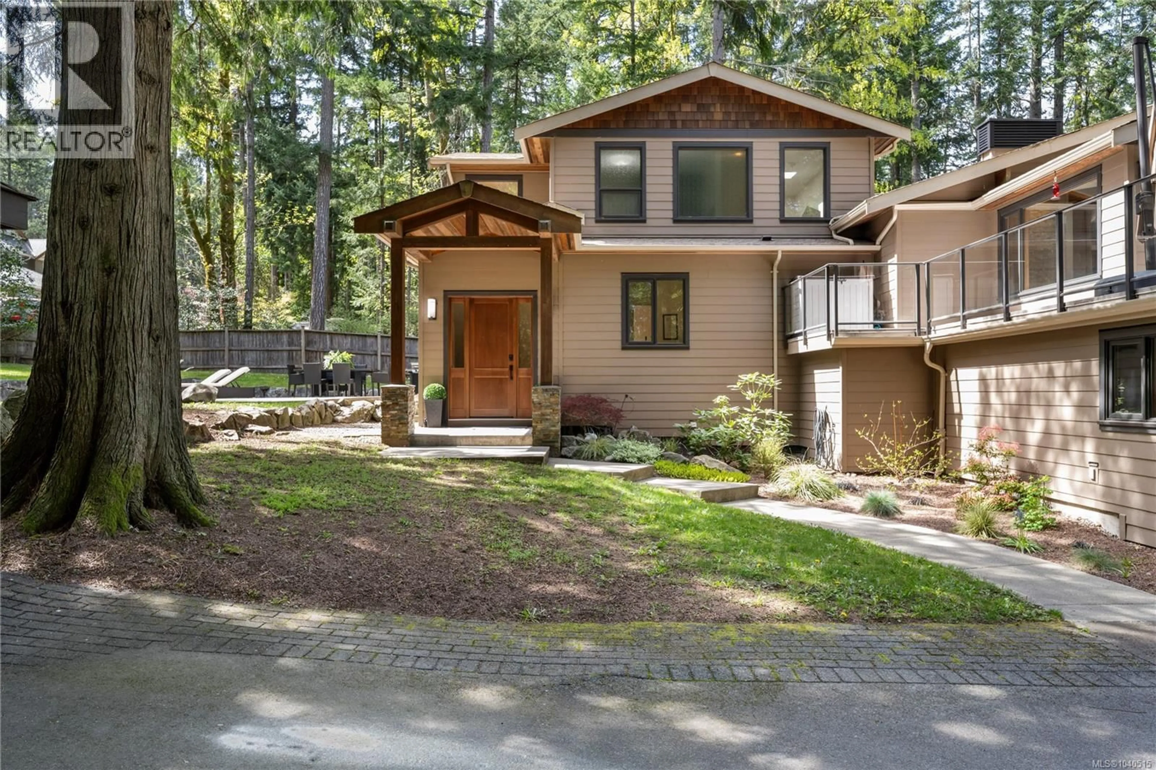 Home with brick exterior material, street for 7817 SUPERIOR ROAD, Lantzville British Columbia V0R2H0