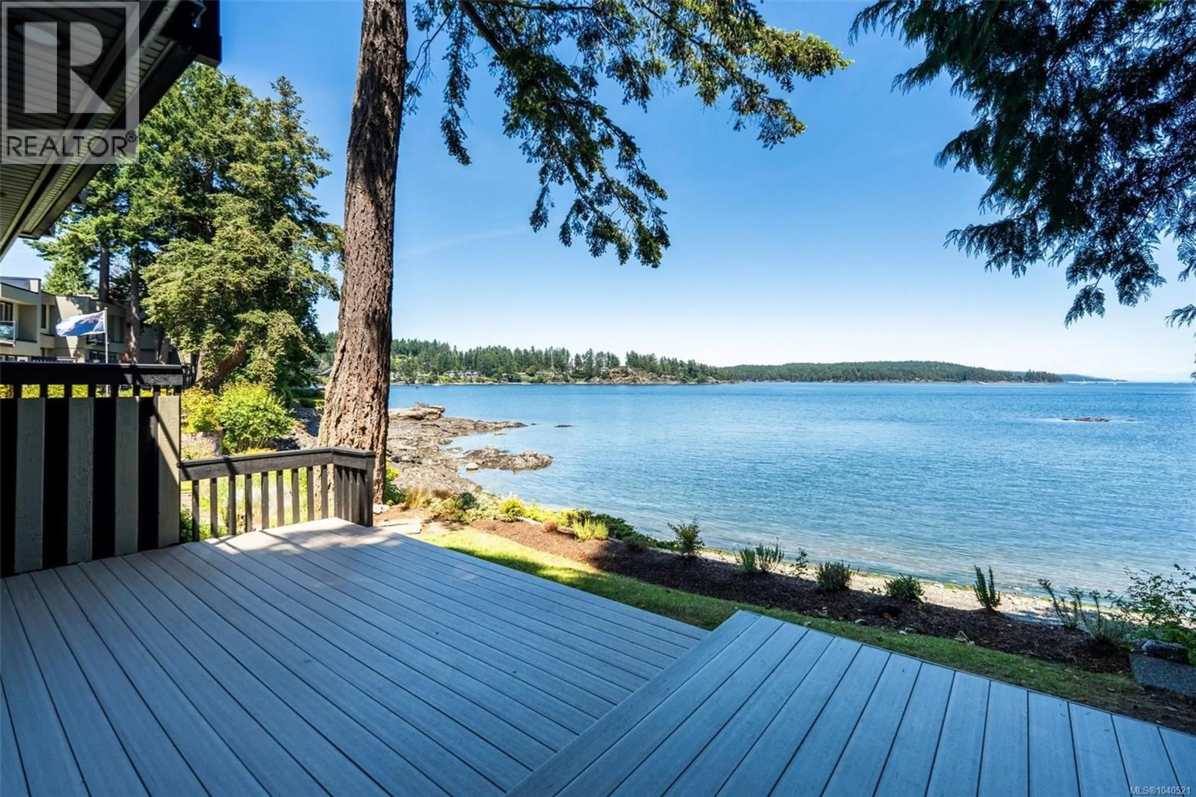Patio, water/lake/river/ocean view for 16 - 2330 HARBOUR ROAD, Sidney British Columbia V8L2P8