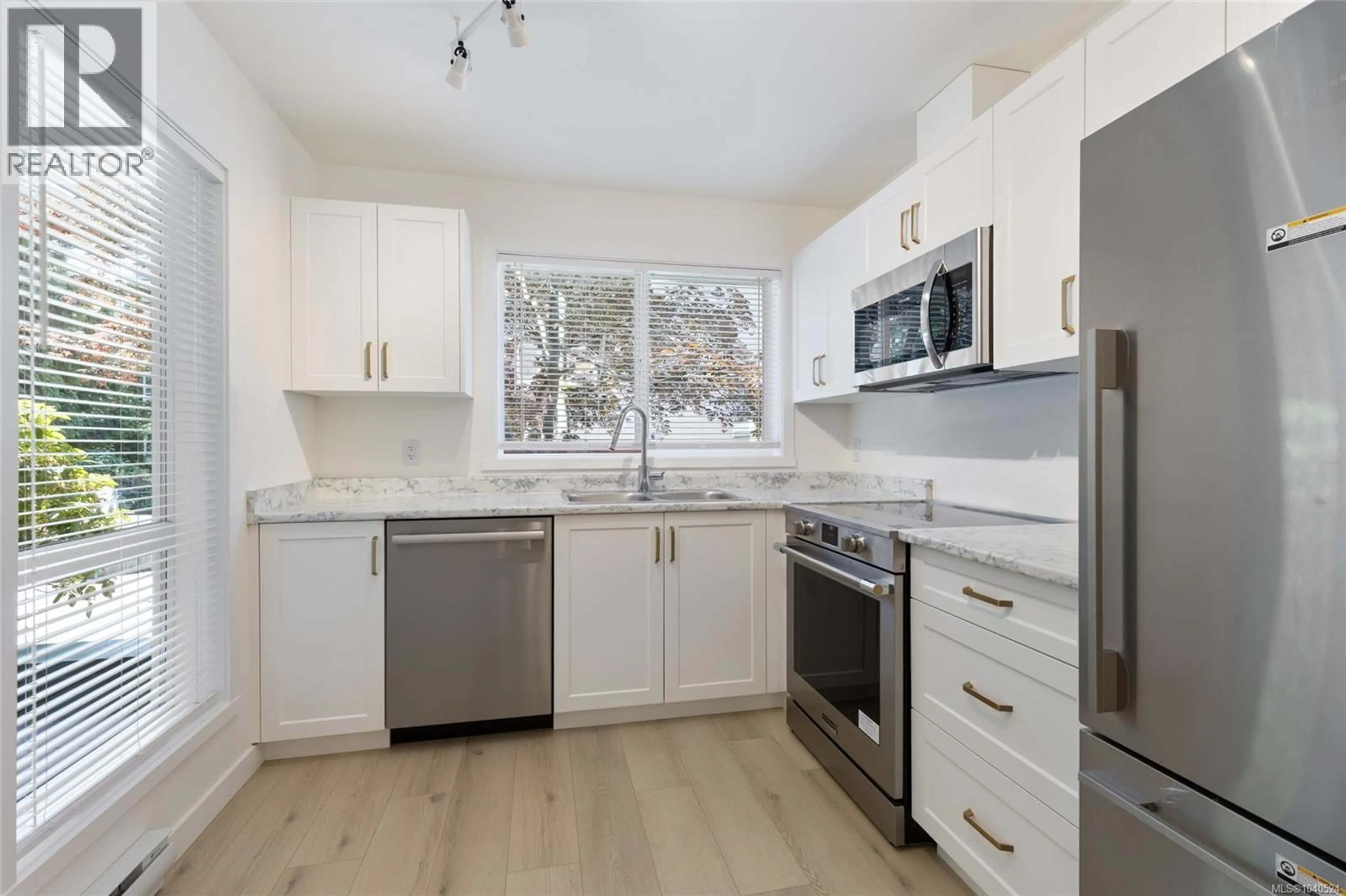 Unknown for 103 - 689 BAY STREET, Victoria British Columbia V8T2H1