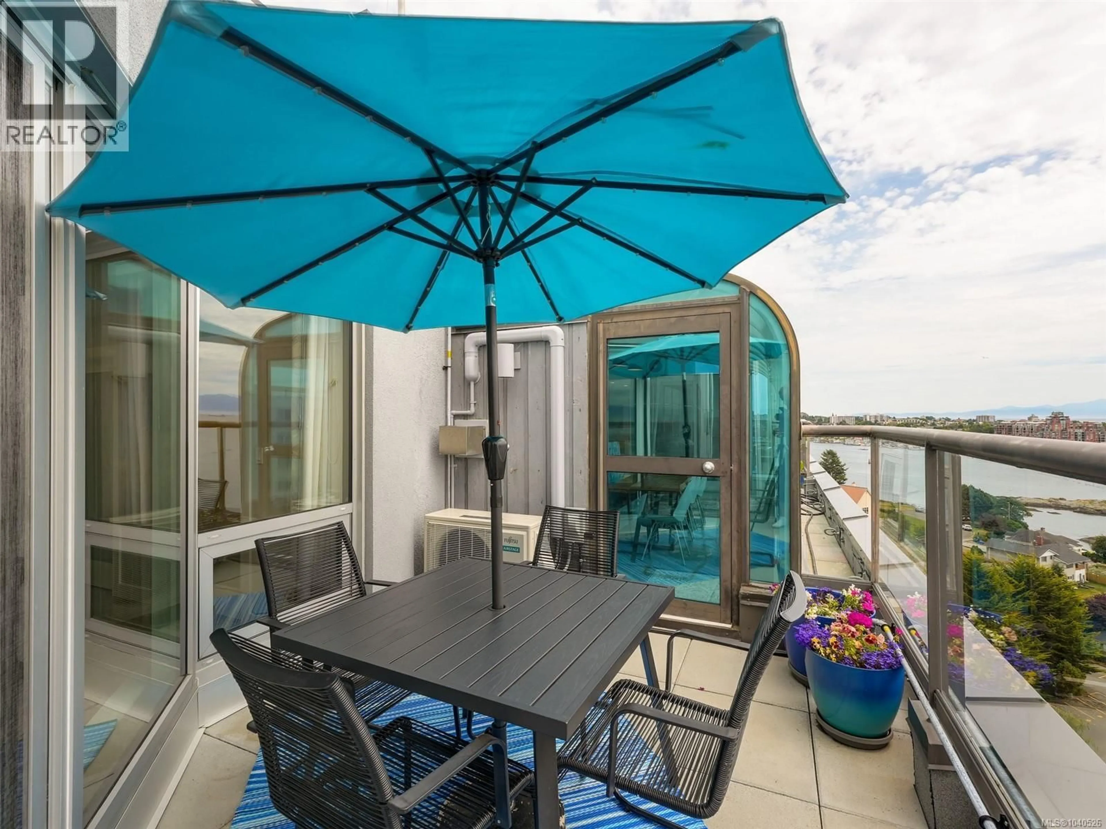 Patio, water/lake/river/ocean view for PH1 - 325 MAITLAND STREET, Victoria British Columbia V9A7E9