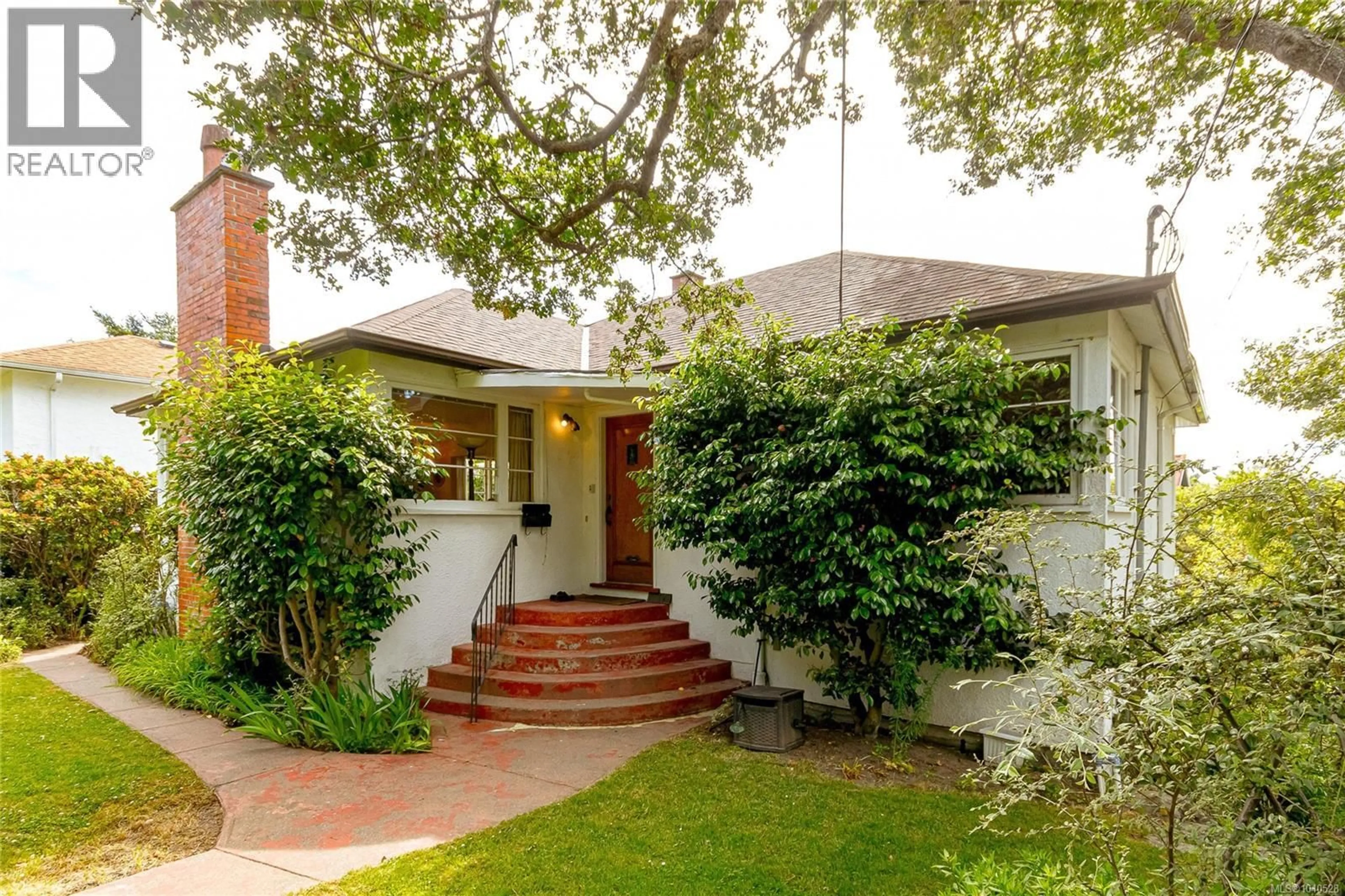 Home with brick exterior material, street for 350 FOUL BAY ROAD, Victoria British Columbia V8S4G7