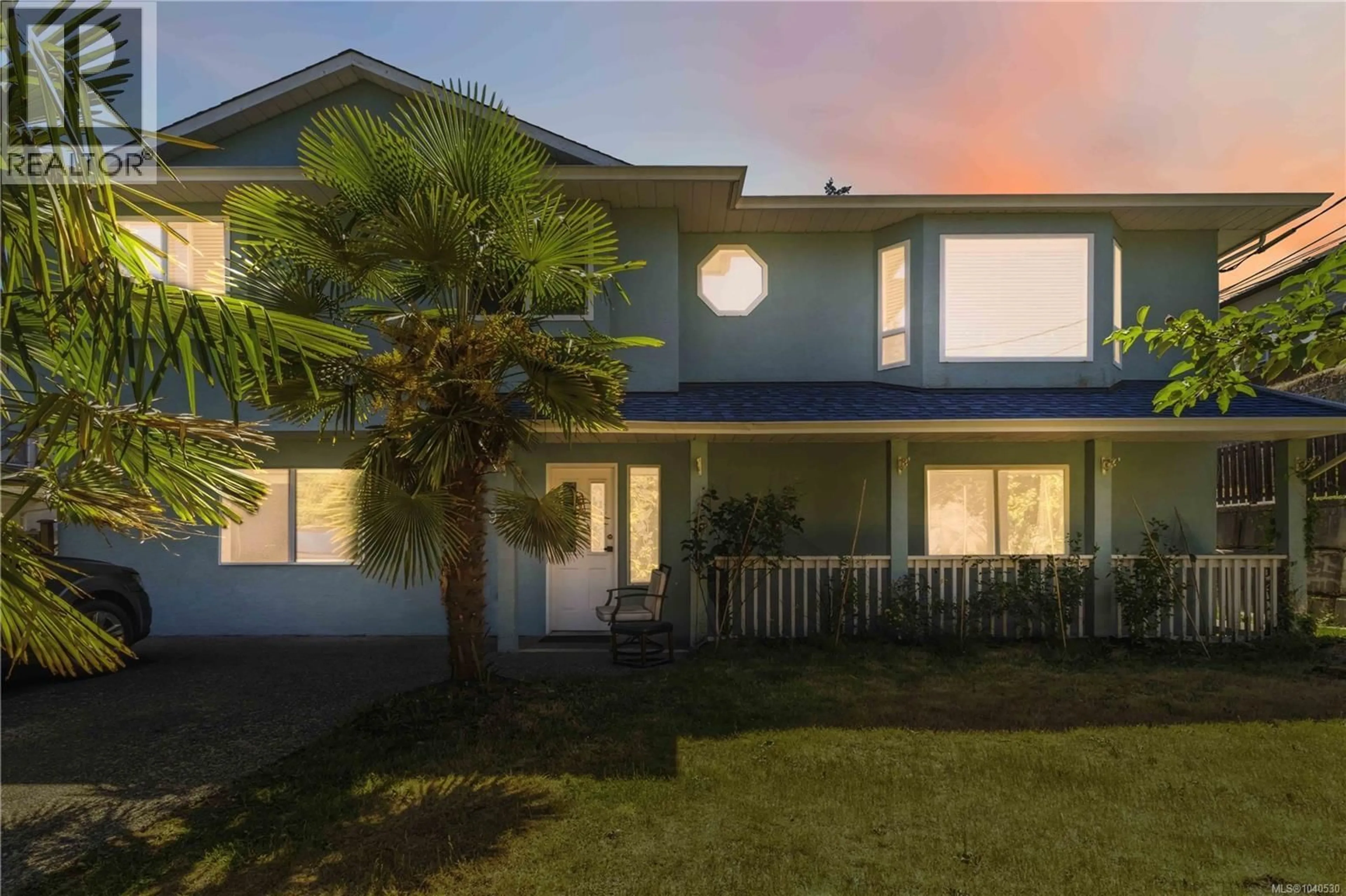 A pic from outside/outdoor area/front of a property/back of a property/a pic from drone, street for 2594 BUCKLER AVENUE, Langford British Columbia V9B5V3