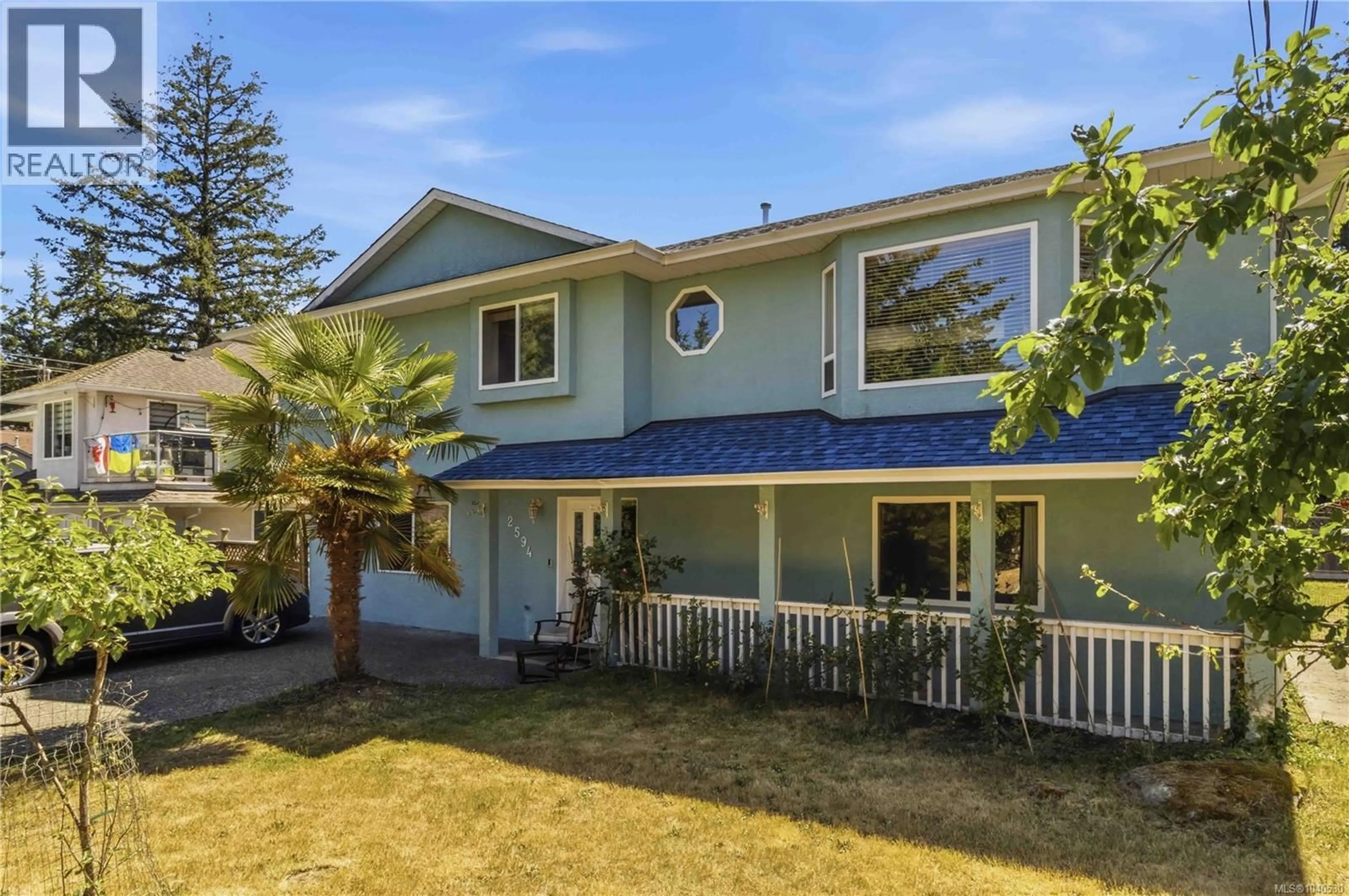 Home with vinyl exterior material, street for 2594 BUCKLER AVENUE, Langford British Columbia V9B5V3