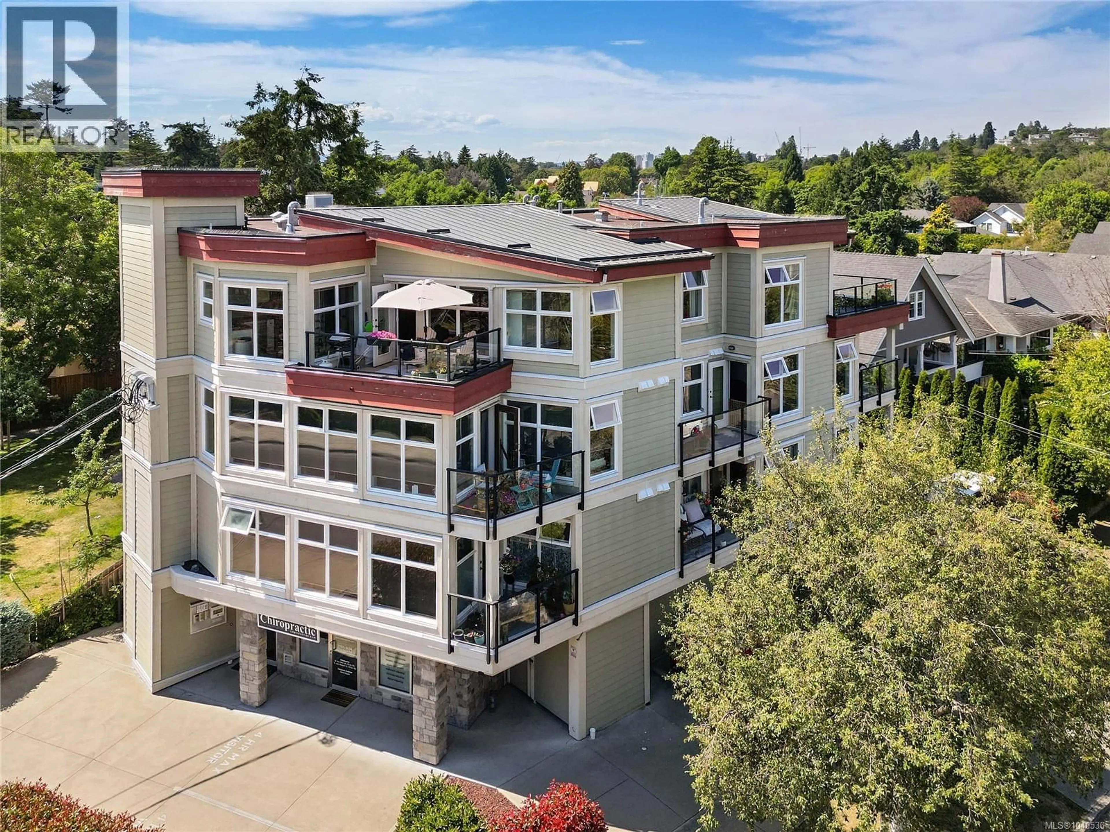 A pic from outside/outdoor area/front of a property/back of a property/a pic from drone, building for 401 - 1494 FAIRFIELD ROAD, Victoria British Columbia V8S1E8