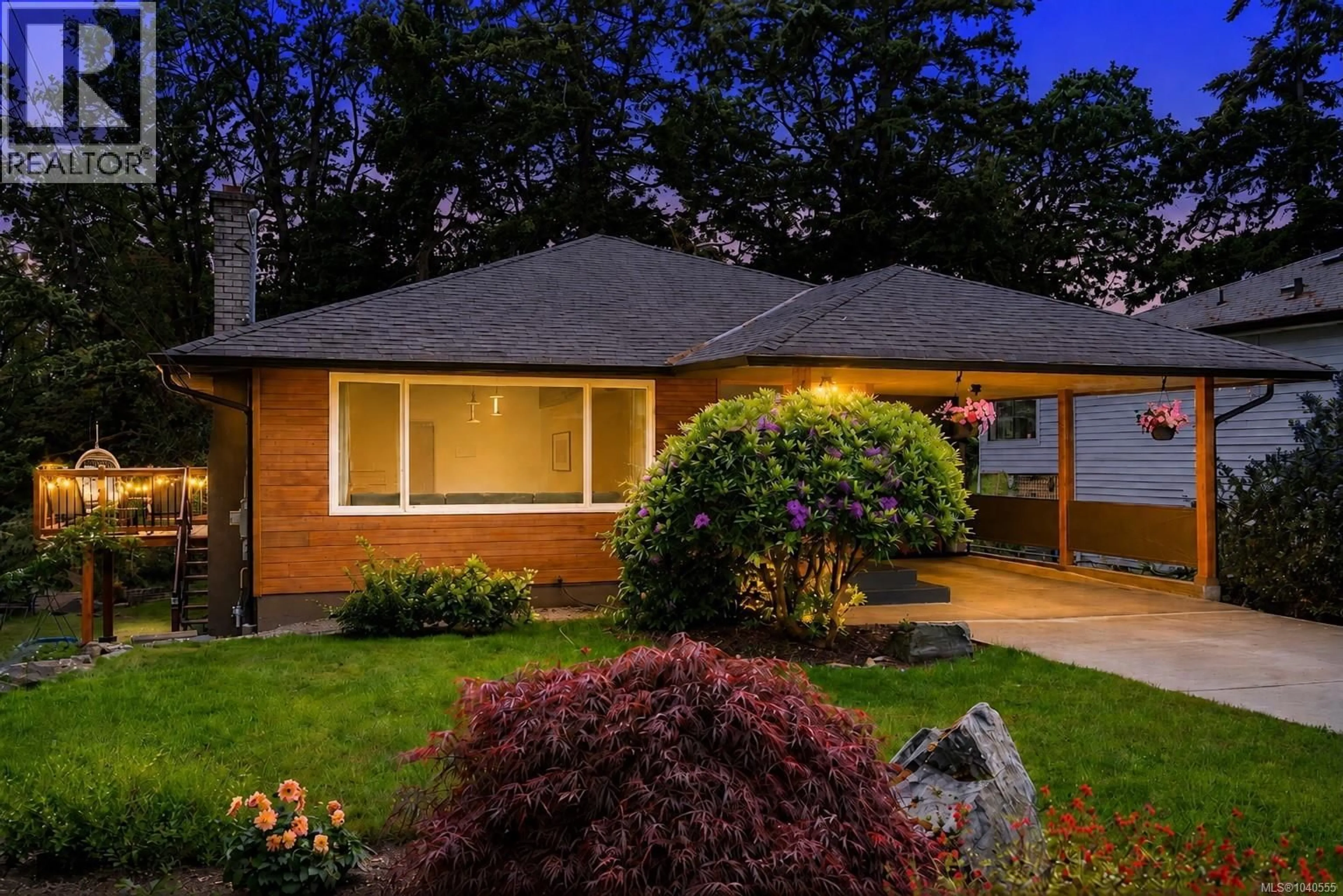 Unknown for 1299 CAMROSE CRESCENT, Saanich British Columbia V8P1N6
