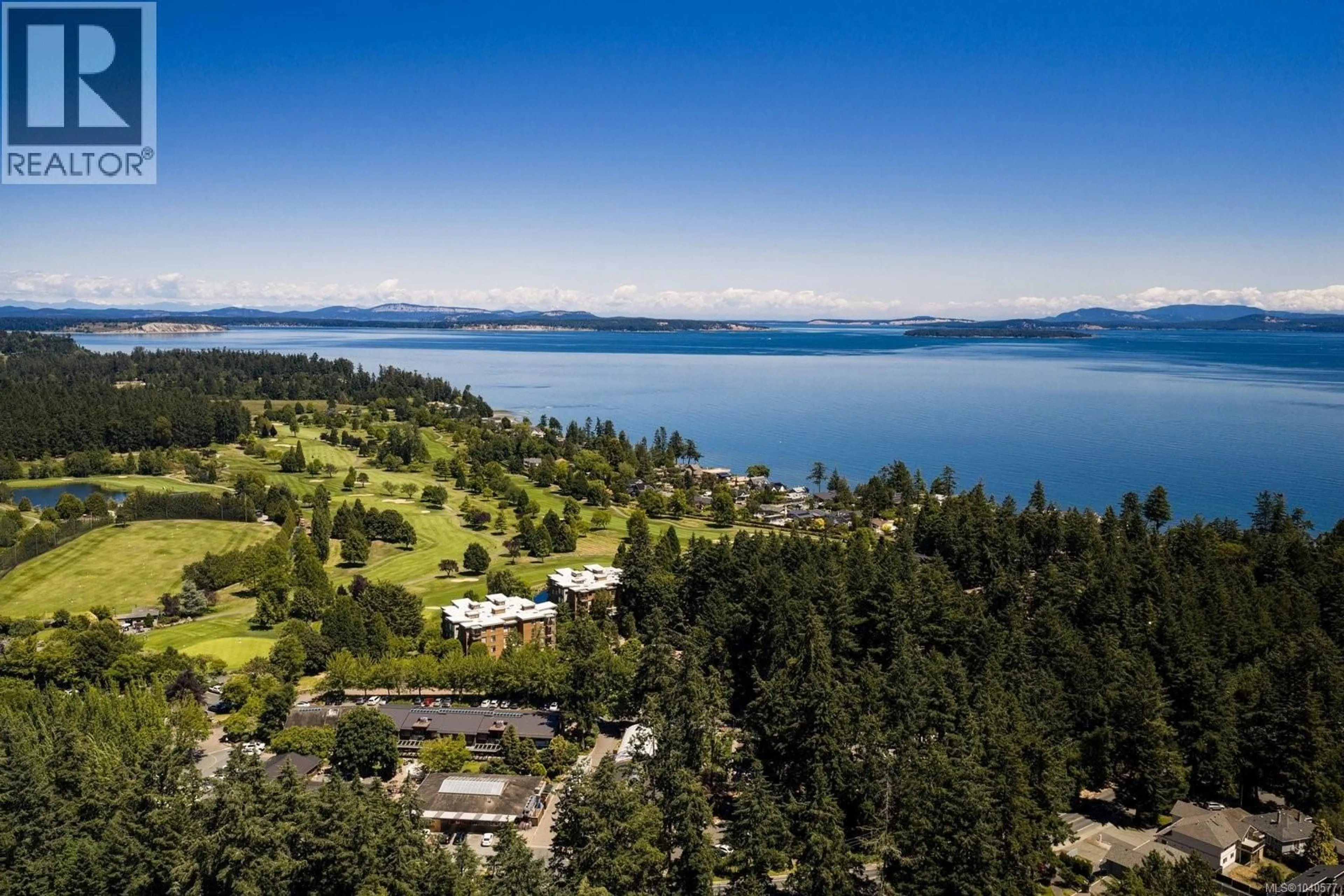 A pic from outside/outdoor area/front of a property/back of a property/a pic from drone, water/lake/river/ocean view for 5254 WESTOVER PLACE, Saanich British Columbia V8Y1P6