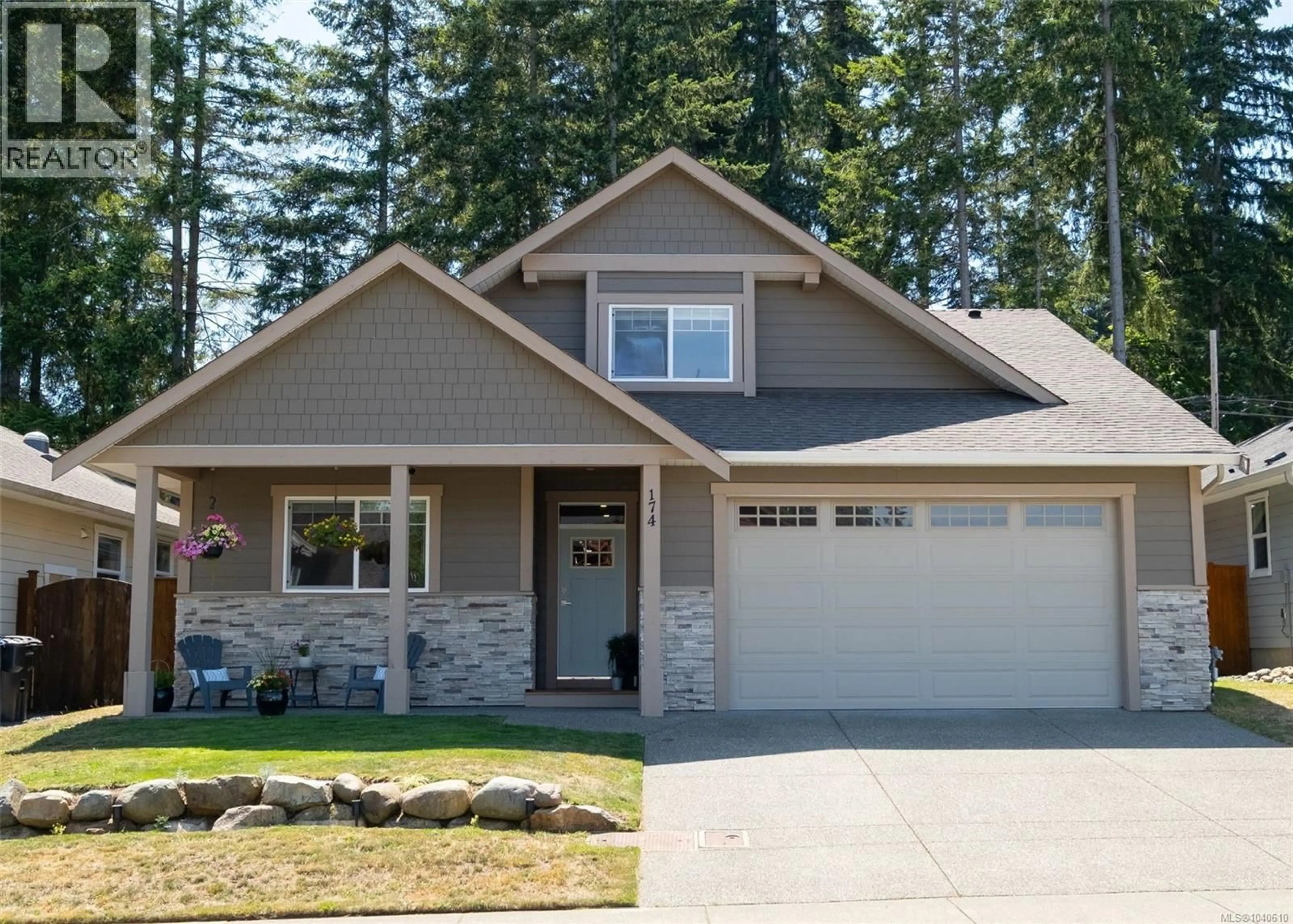 Home with vinyl exterior material, street for 174 - 303 ARDEN ROAD, Courtenay British Columbia V9N0A8